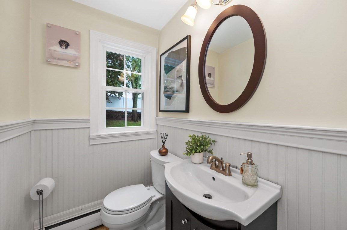 203 Woburn Street Property Photo 8