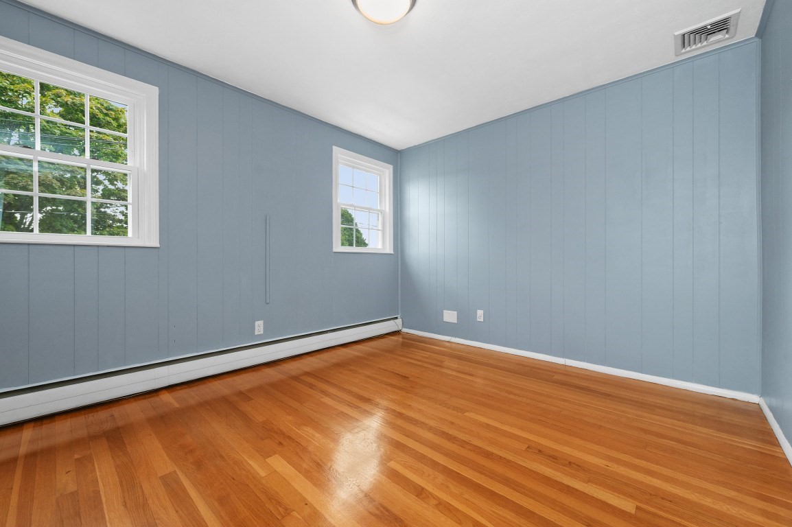 203 Woburn Street Property Photo 14