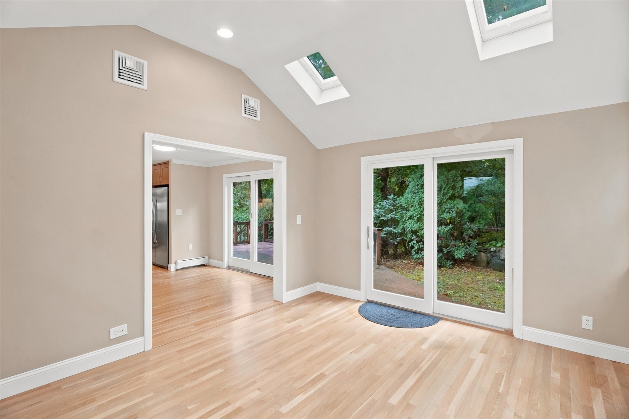 14 Highgate St Property Photo 11