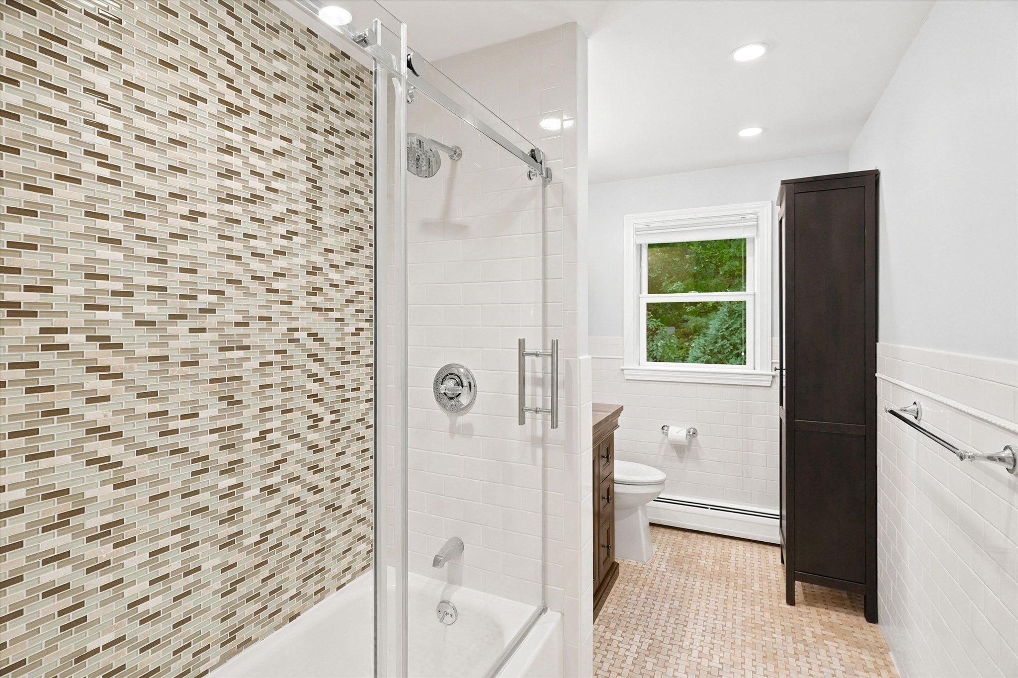 14 Highgate St Property Photo 17