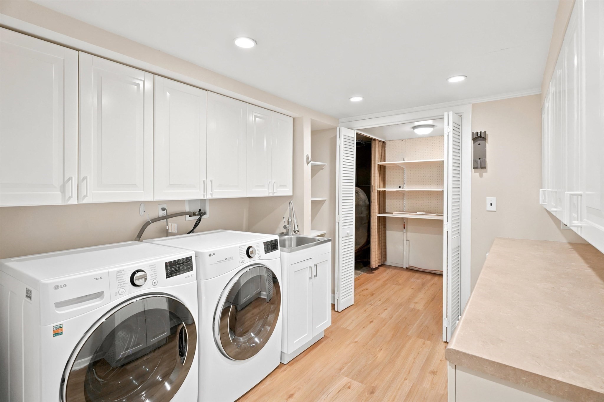 14 Highgate St Property Photo 30