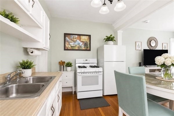 420 Rathbun St Property Photo 22