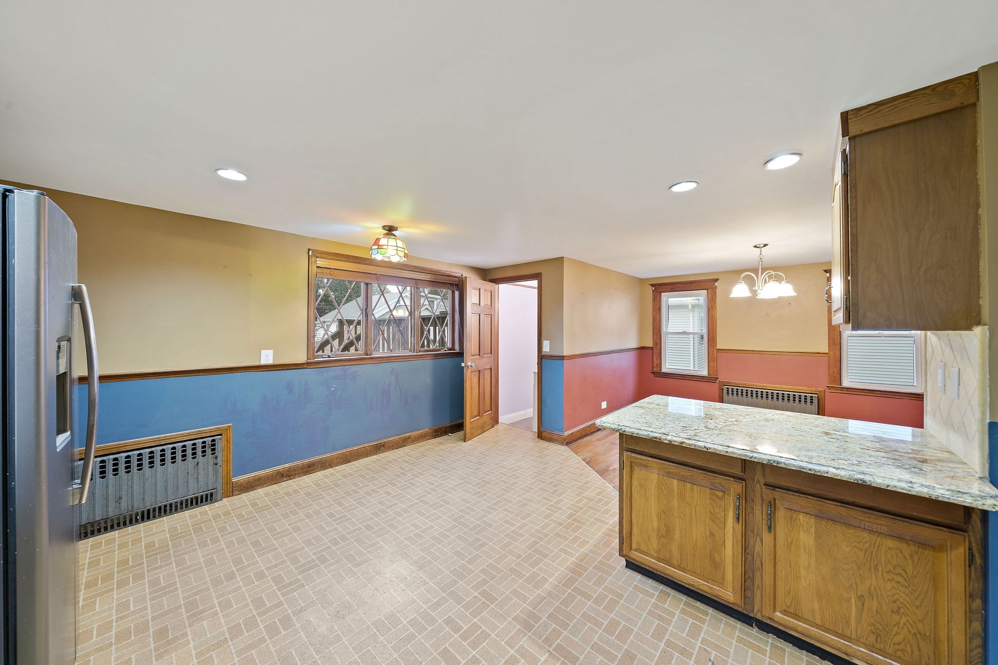 209 Highland Ave Property Photo 7