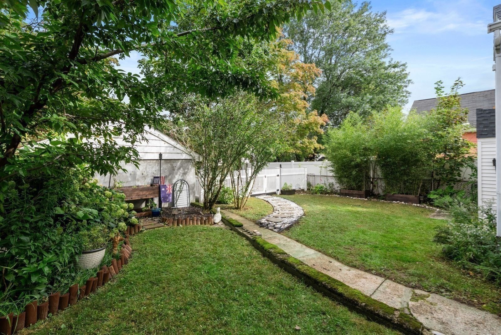 68 Grover St Property Photo 20