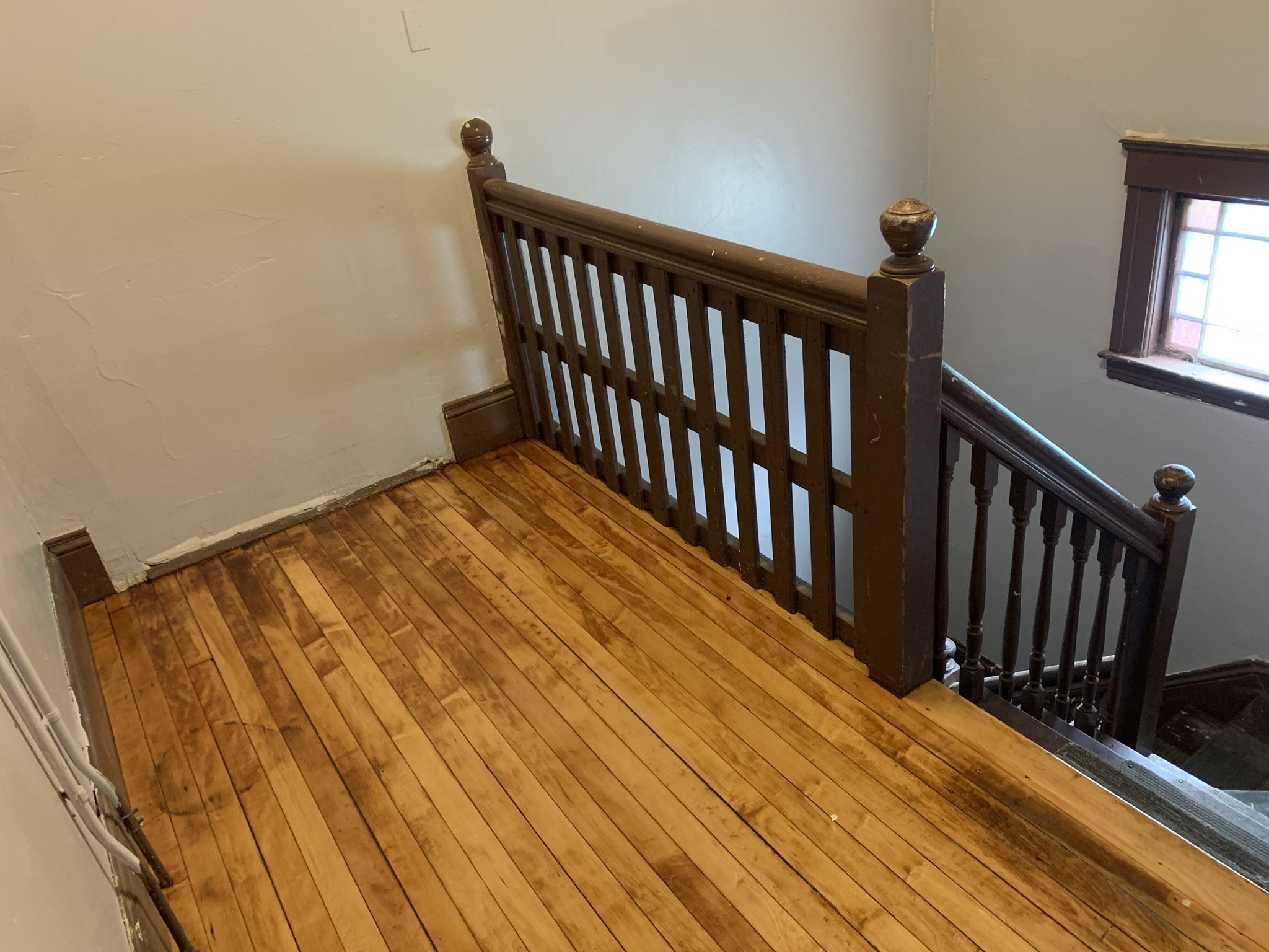 4 Mott St Property Photo 7
