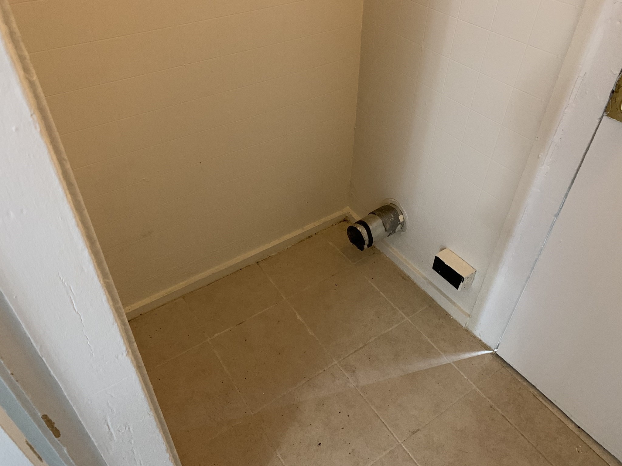 4 Mott St Property Photo 19