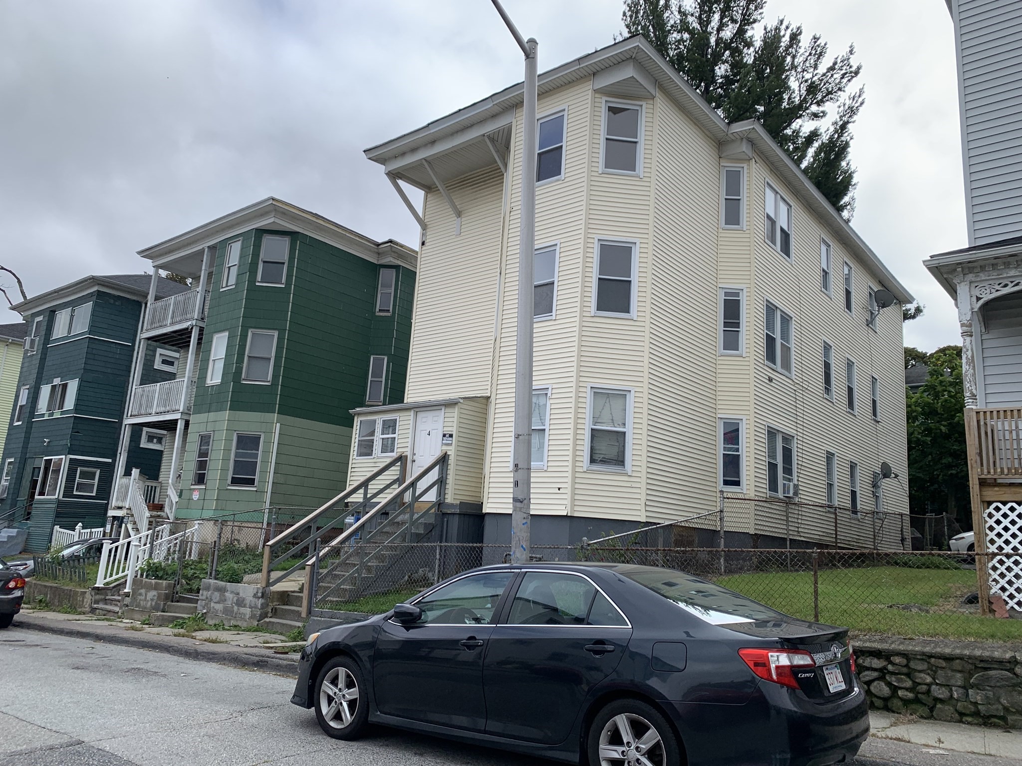 4 Mott St Property Photo 22