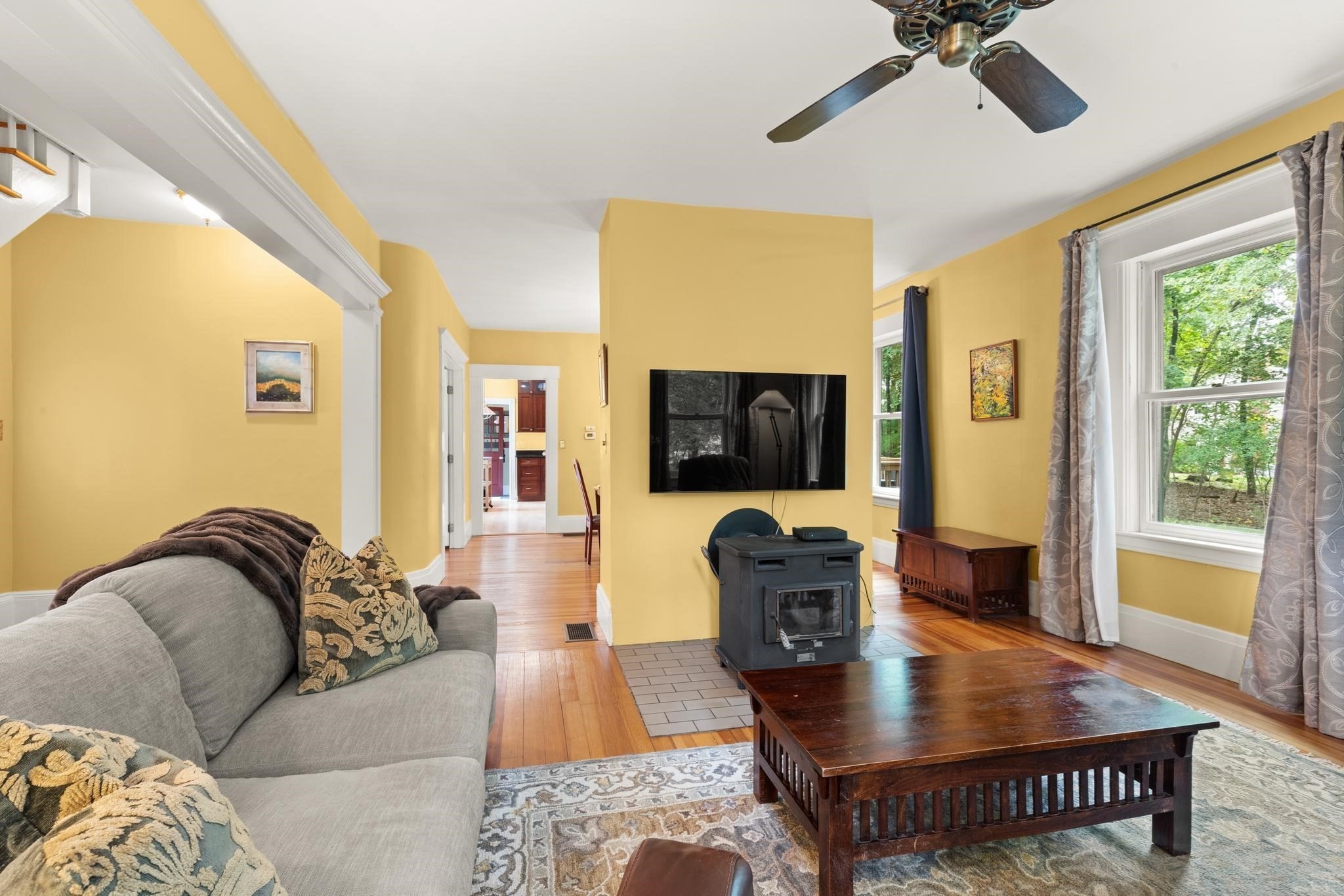 1 Brookside Rd Property Photo 11