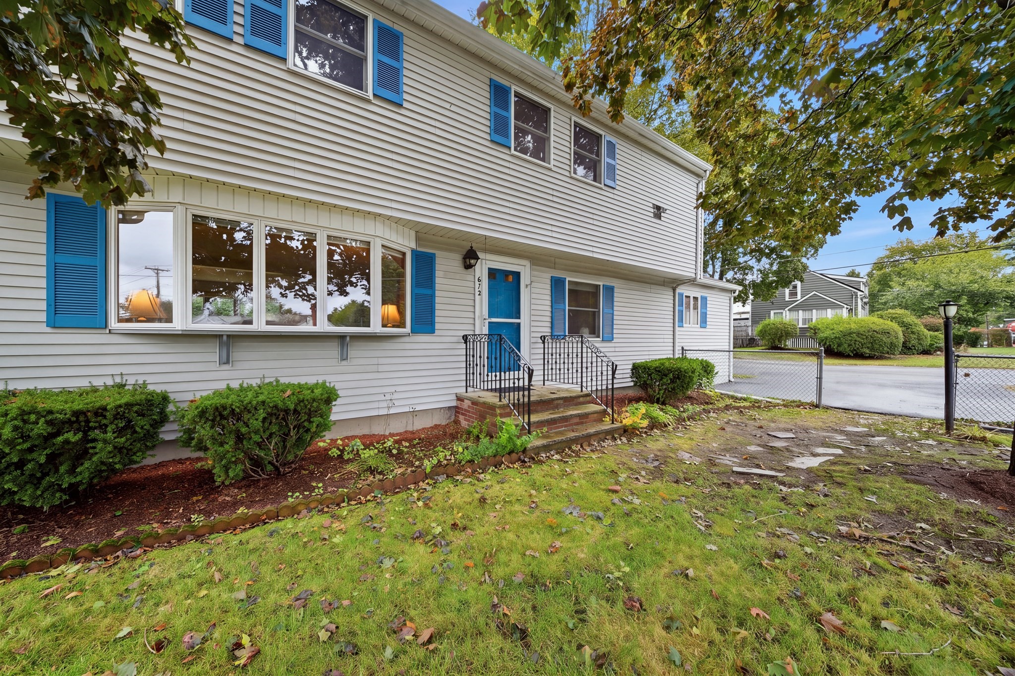 672 Shawsheen St Property Photo 1
