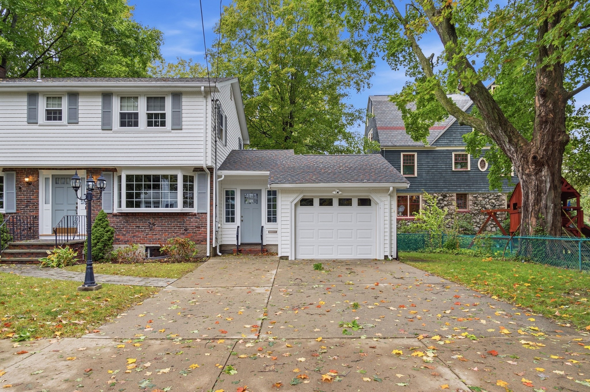 11 Van Brunt Avenue Property Photo 3