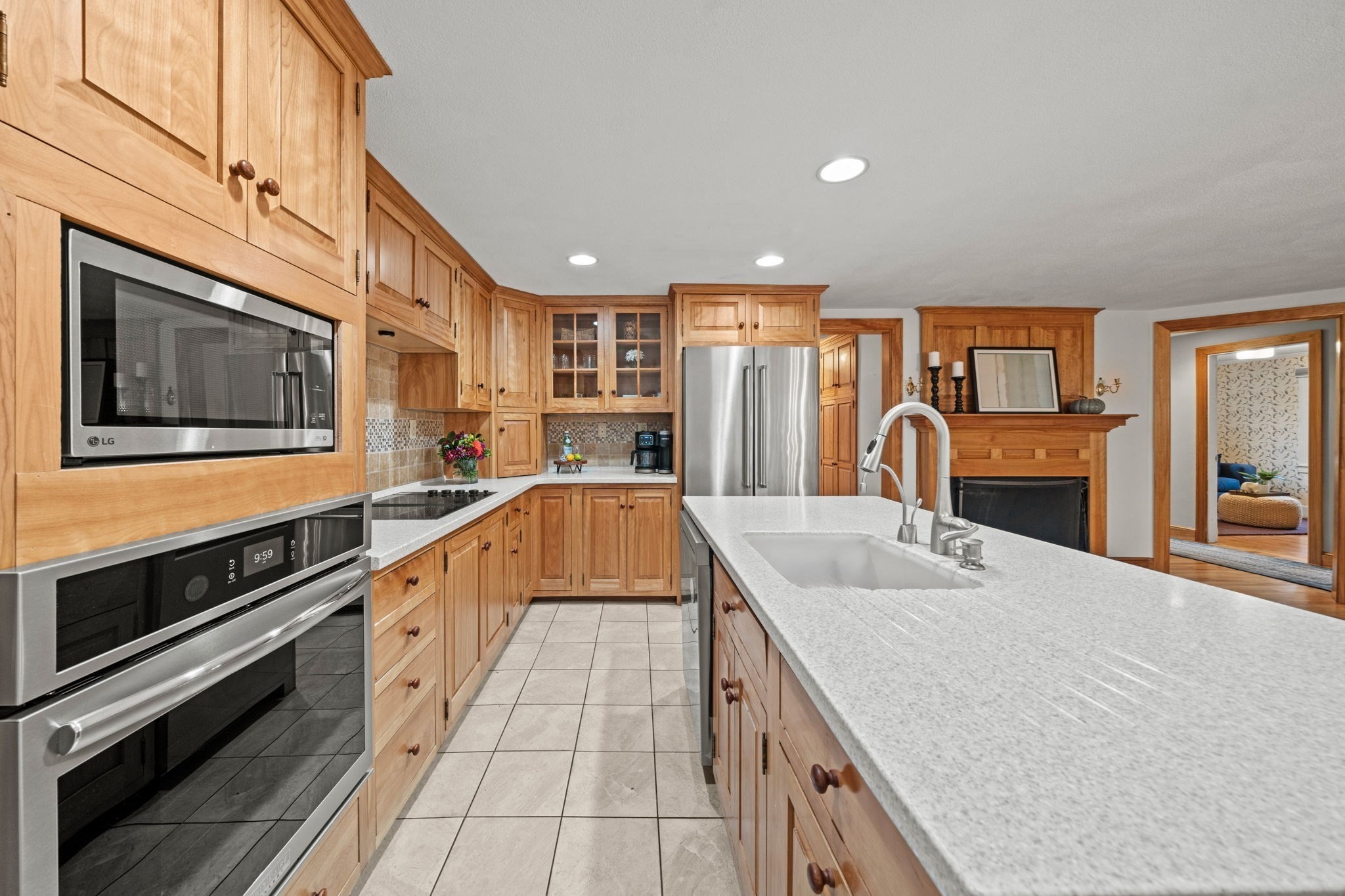 54 Edward Ave Property Photo 5