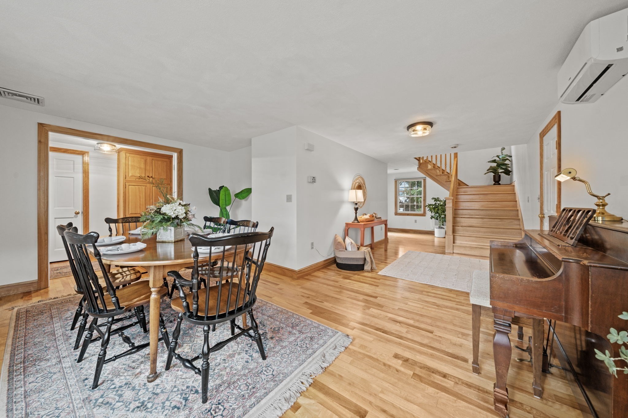 54 Edward Ave Property Photo 19