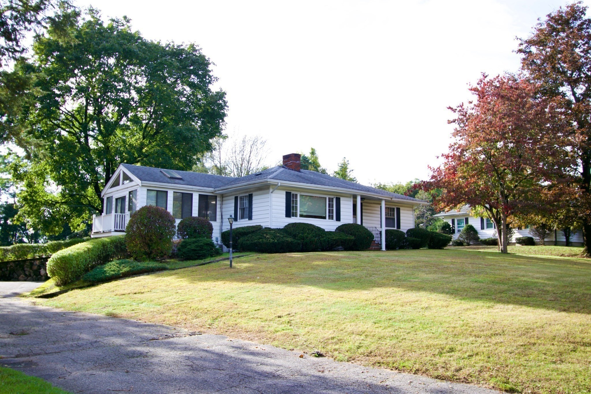 1066 Main St Property Photo 1