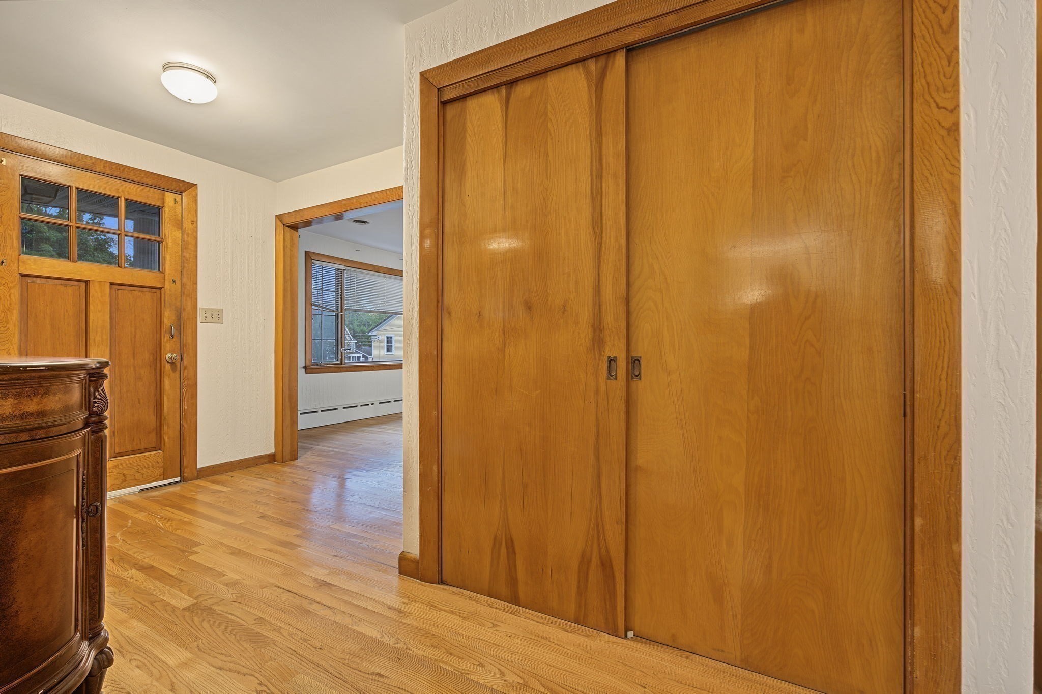 1066 Main St Property Photo 9