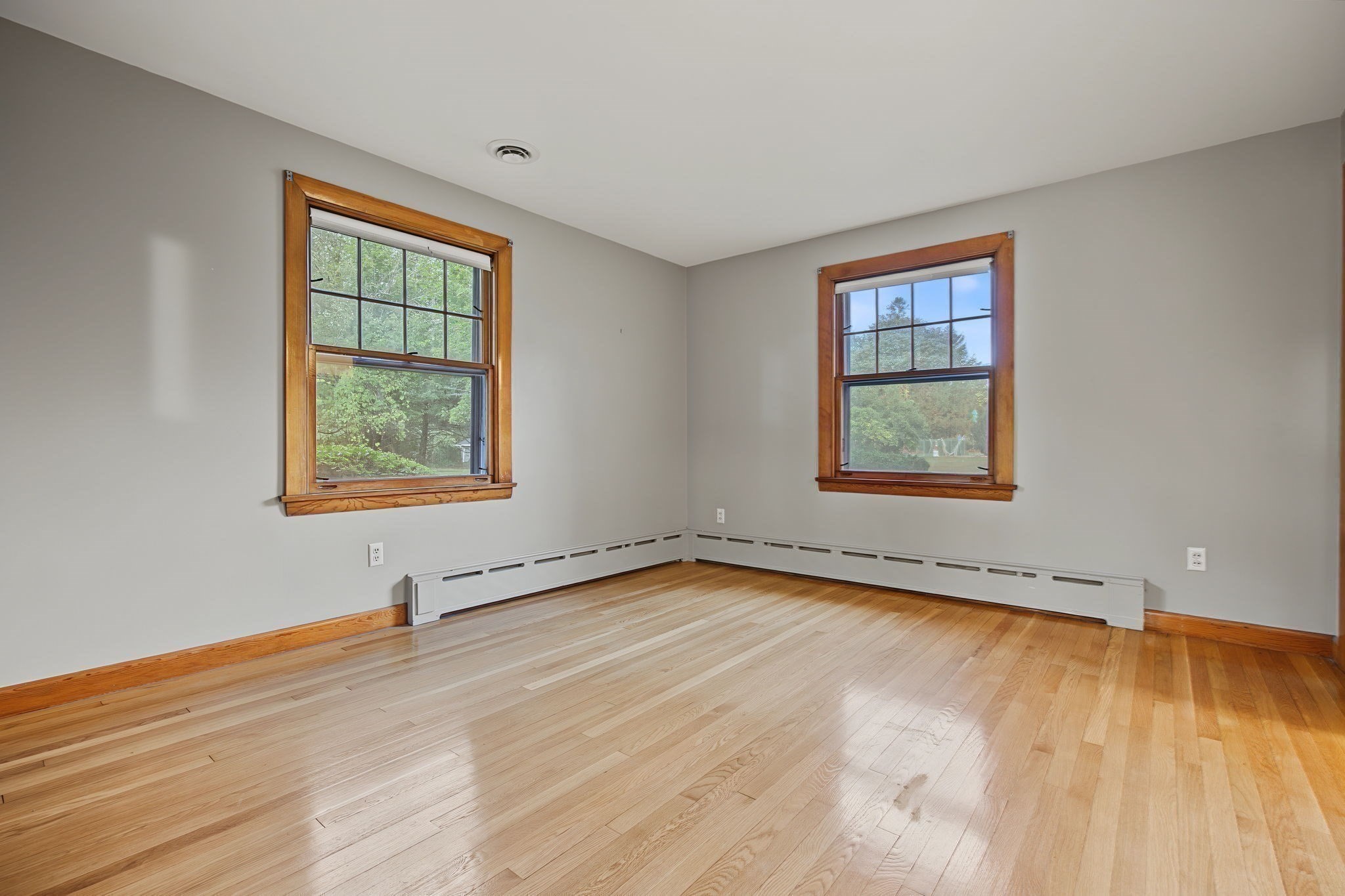 1066 Main St Property Photo 21