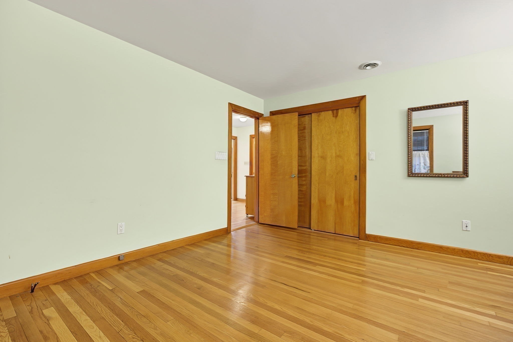 1066 Main St Property Photo 24