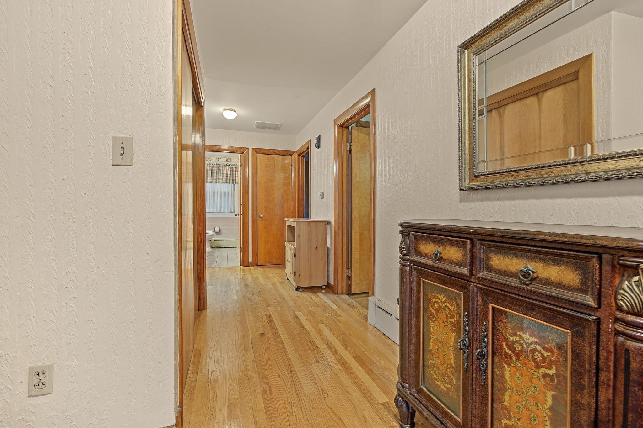 1066 Main St Property Photo 32