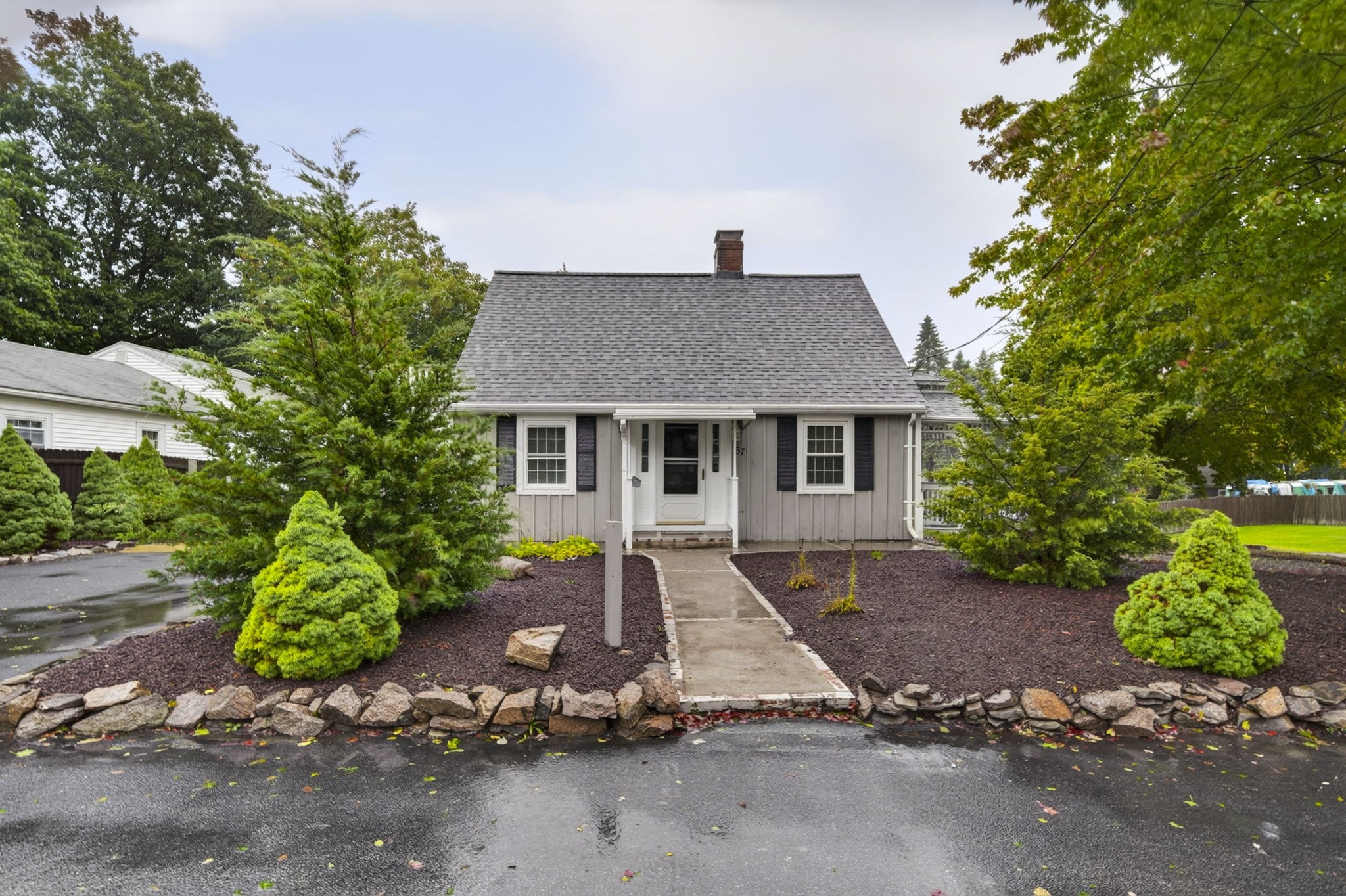 67 Trefton Dr Property Photo 1