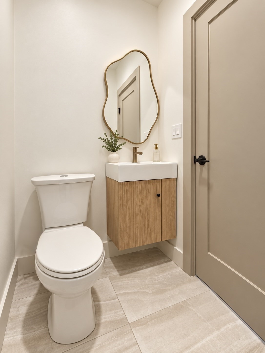 54 Adams St # 4 Property Photo 3