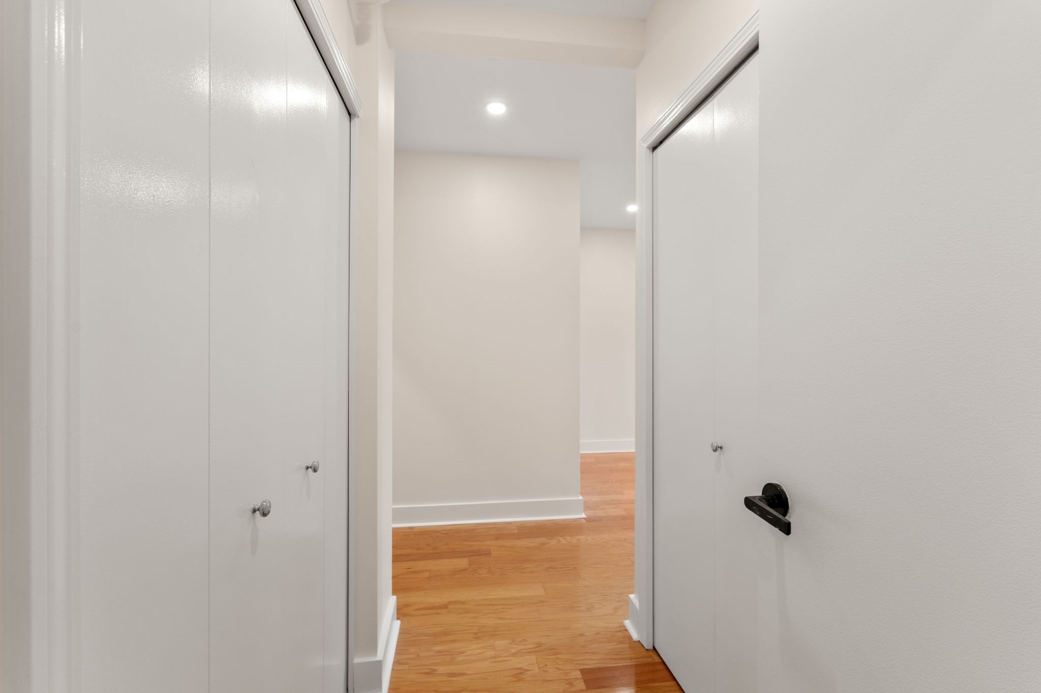 42 8th St # 1104 Property Photo 22