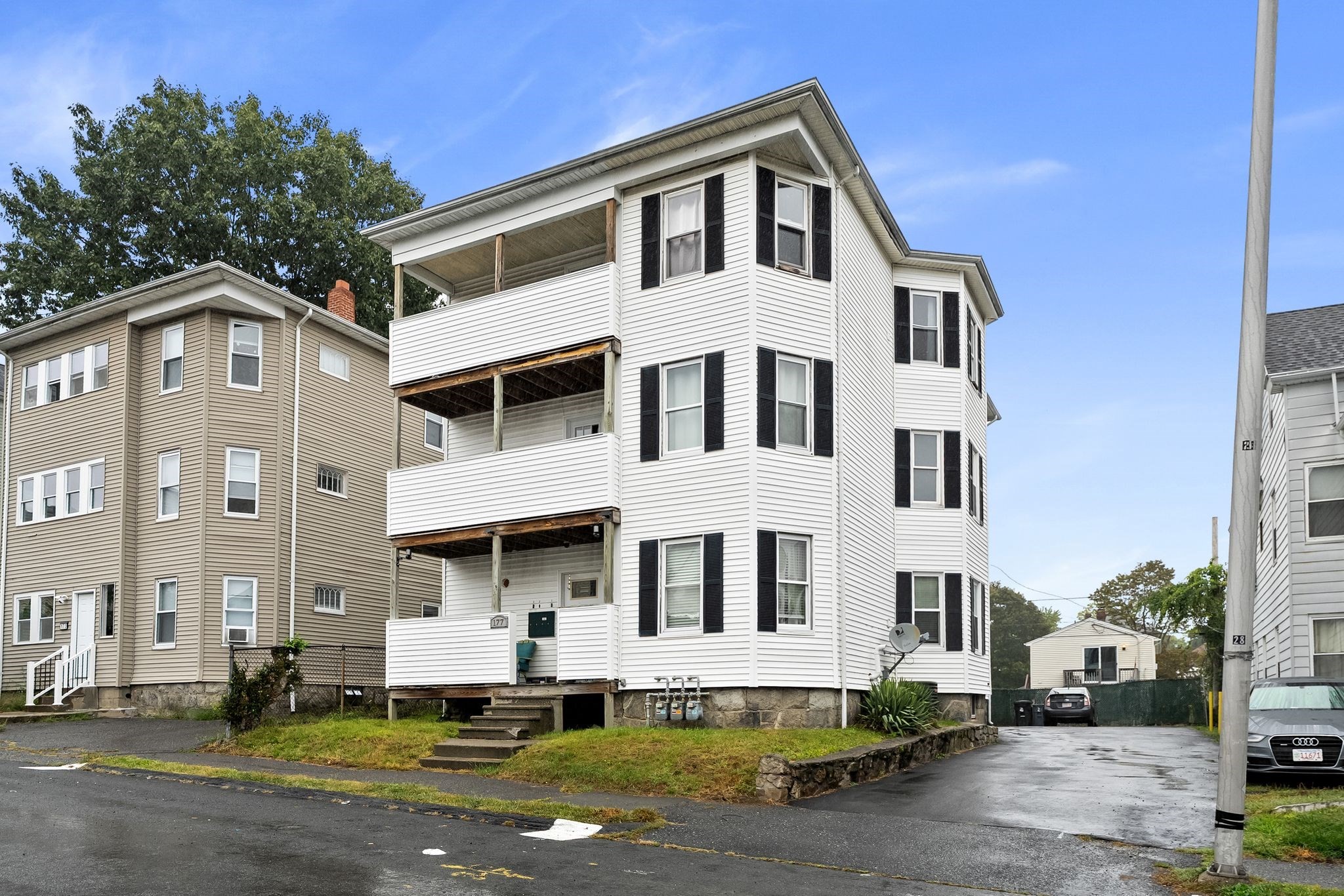 177 Fairmont Ave Property Photo 1