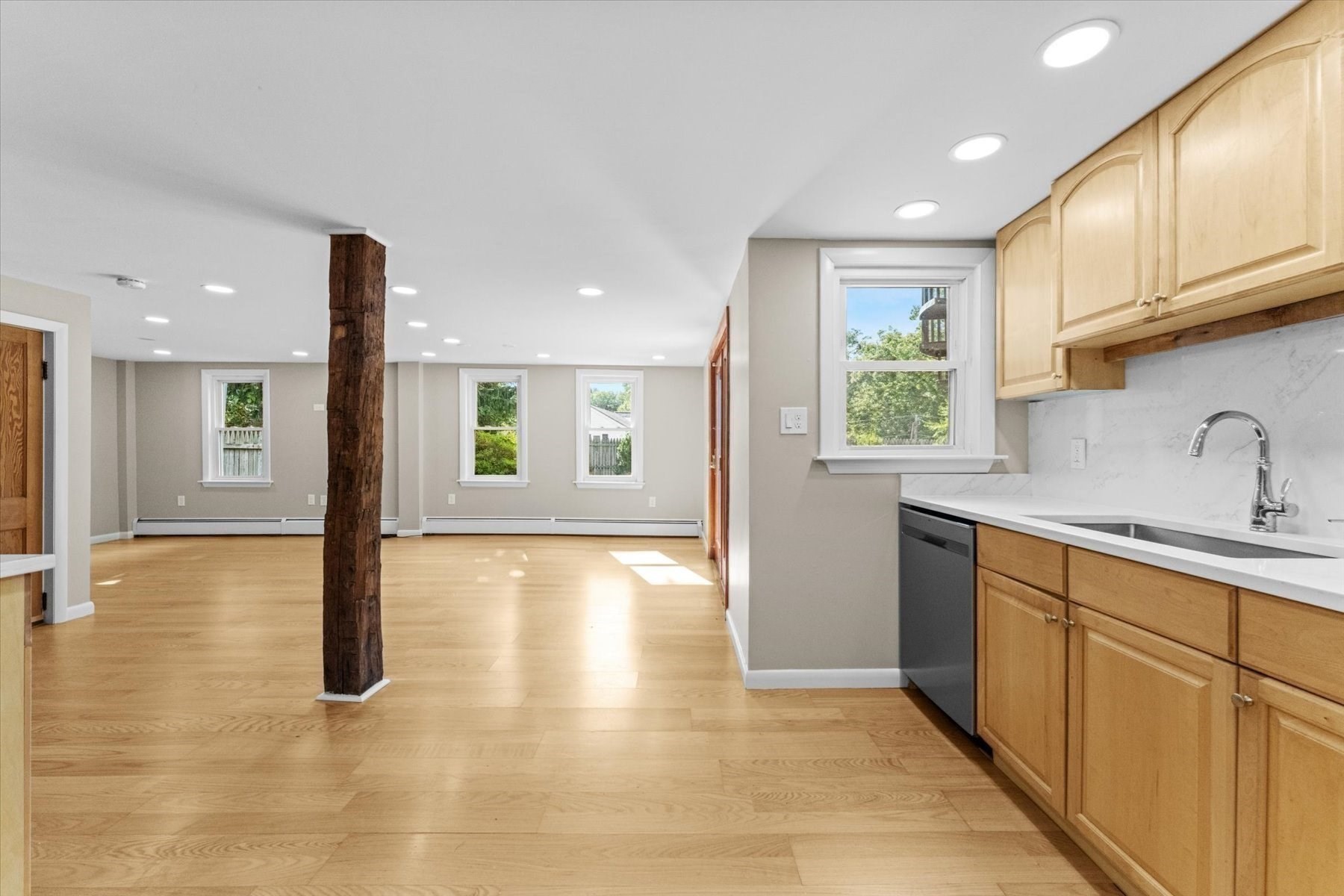 82 Boston Rd Property Photo 7