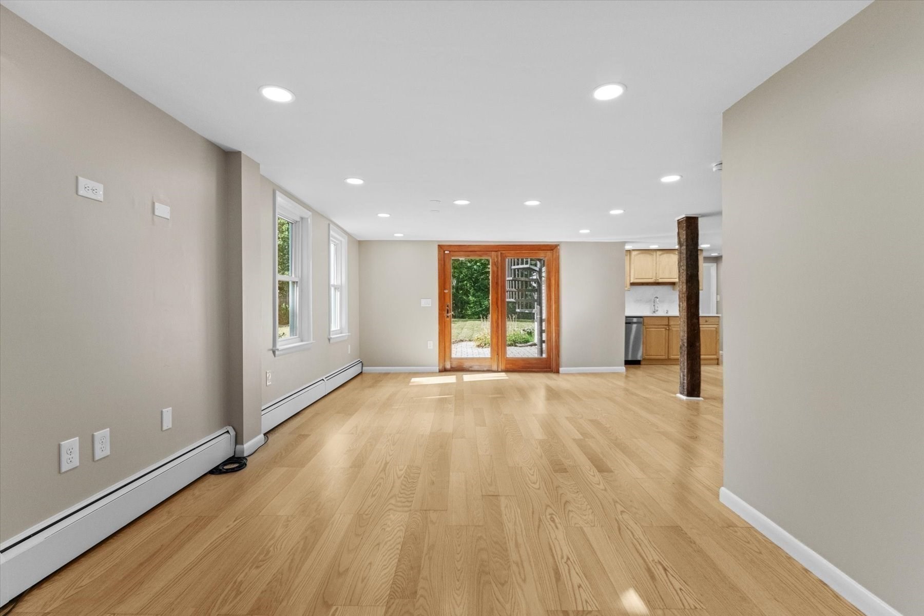 82 Boston Rd Property Photo 9