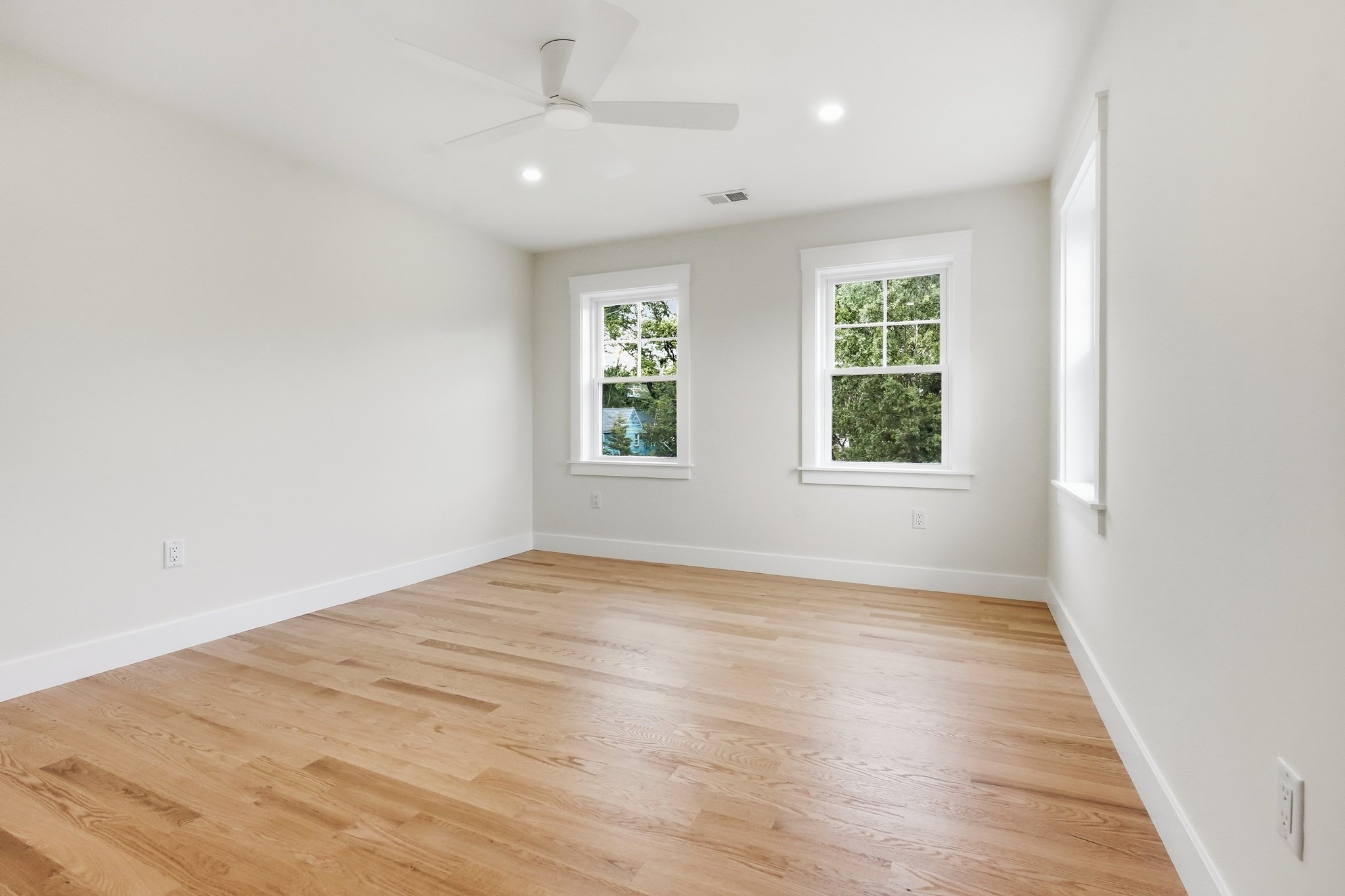 4 Juniper Property Photo 27