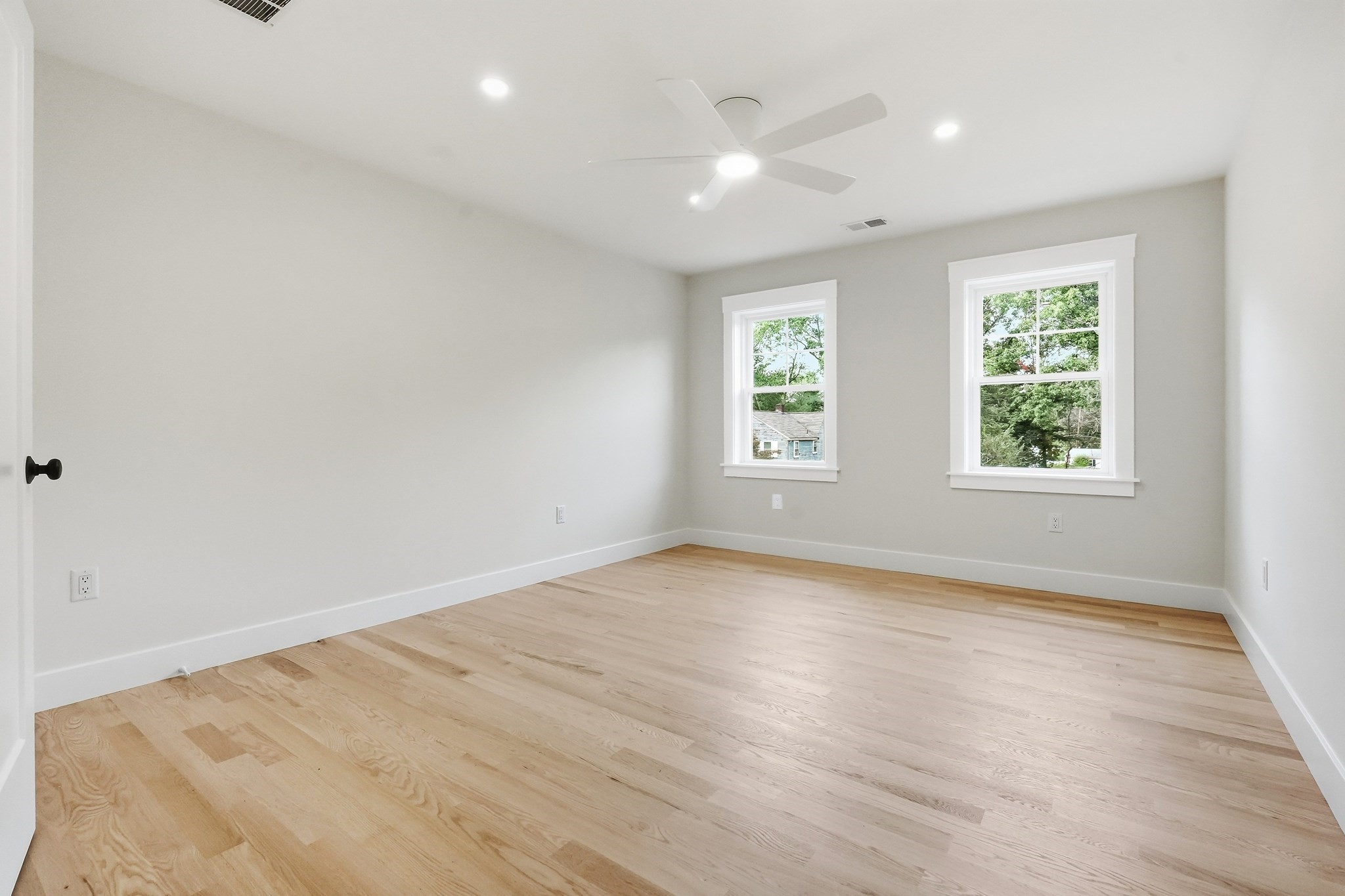 4 Juniper Property Photo 29