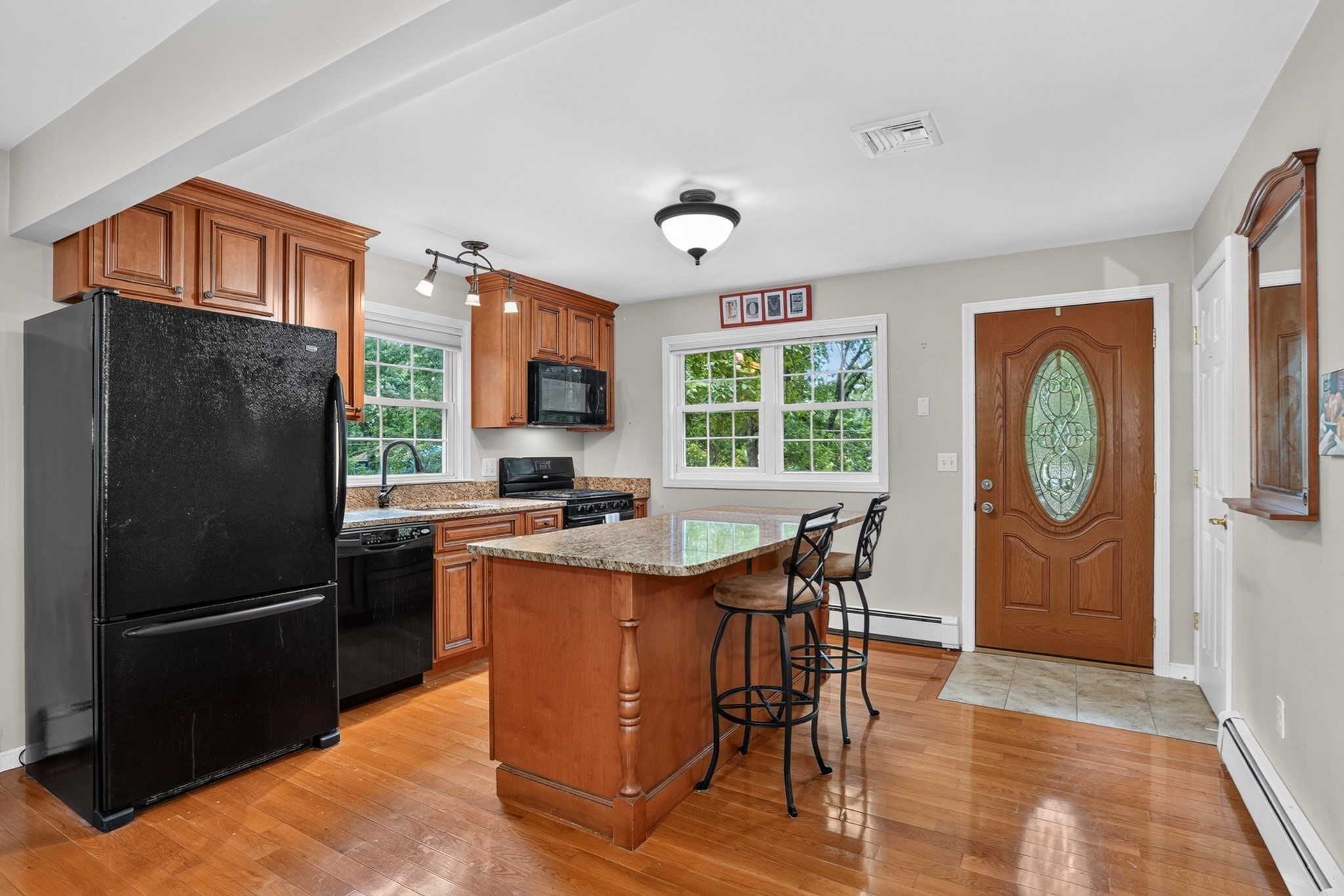 31 Coffee Street Property Photo 6