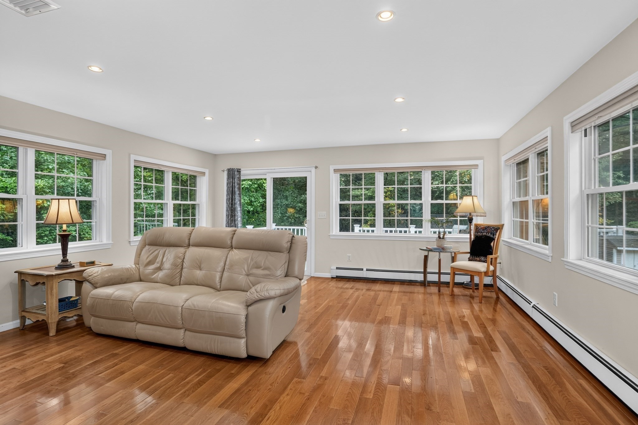 31 Coffee Street Property Photo 10