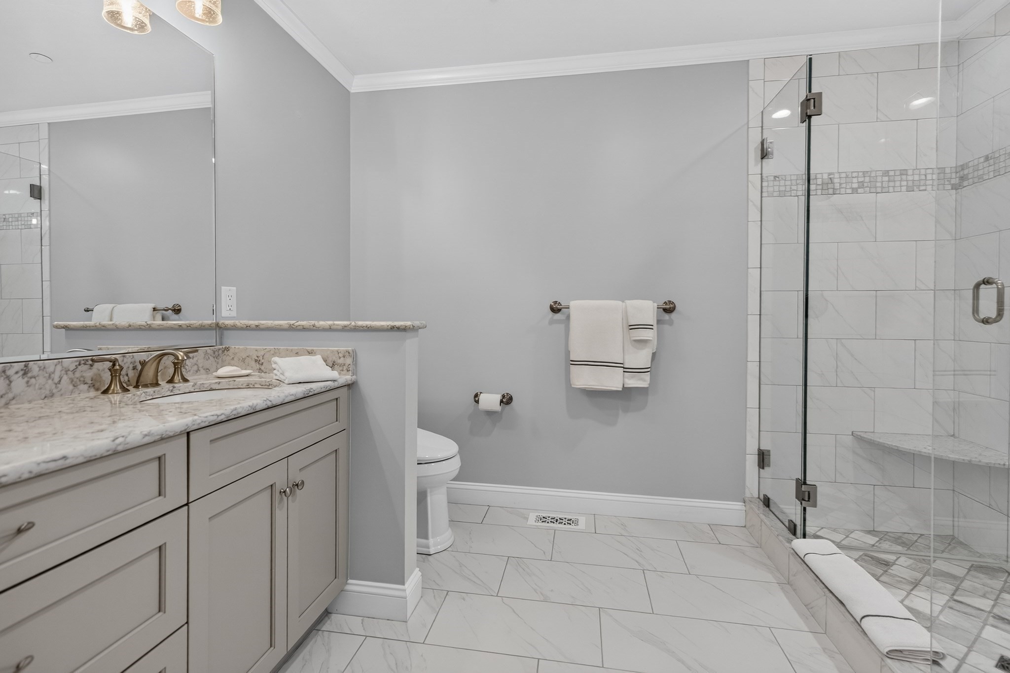 470 Boston St # 3 Property Photo 17