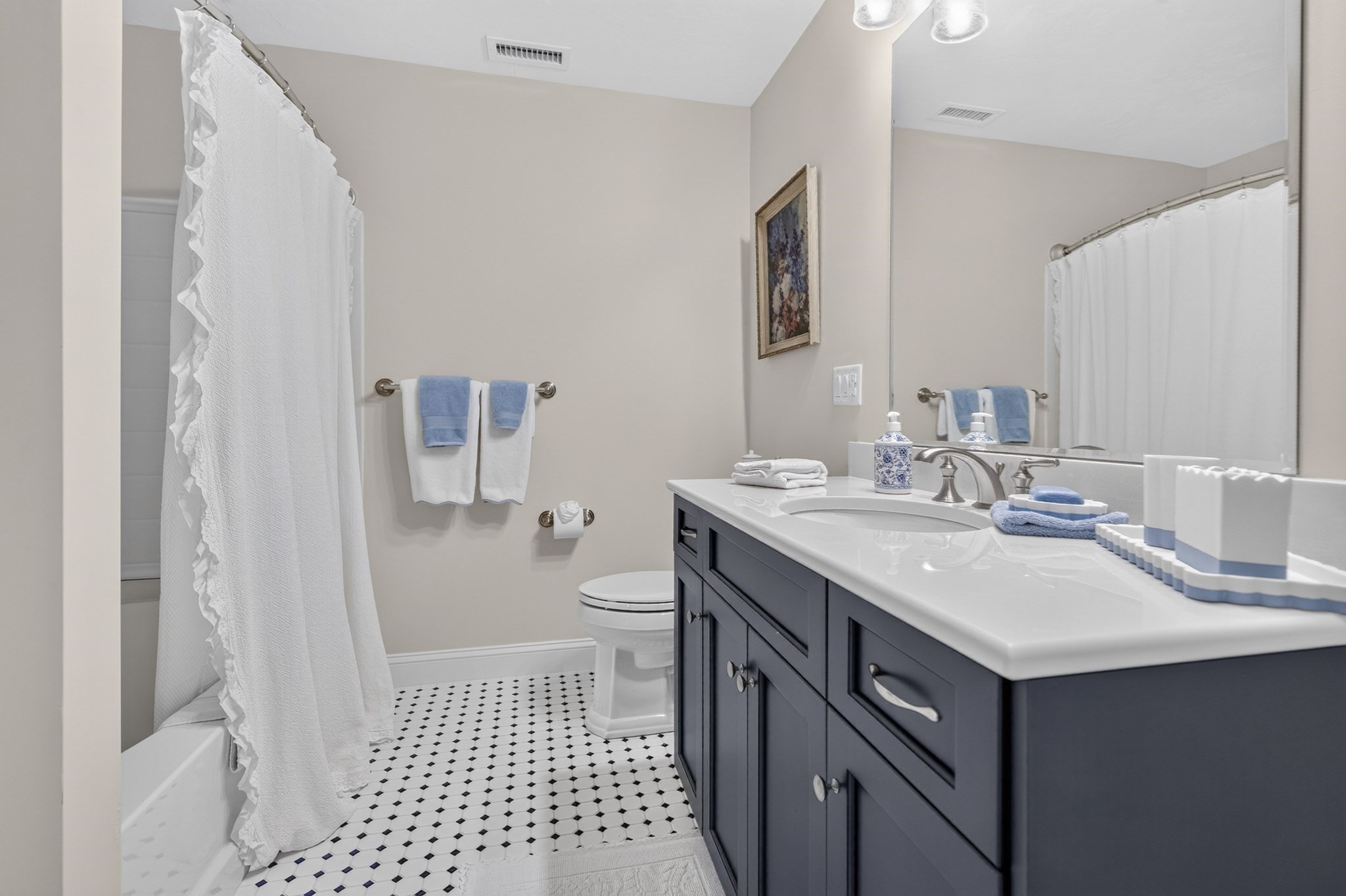 470 Boston St # 3 Property Photo 20