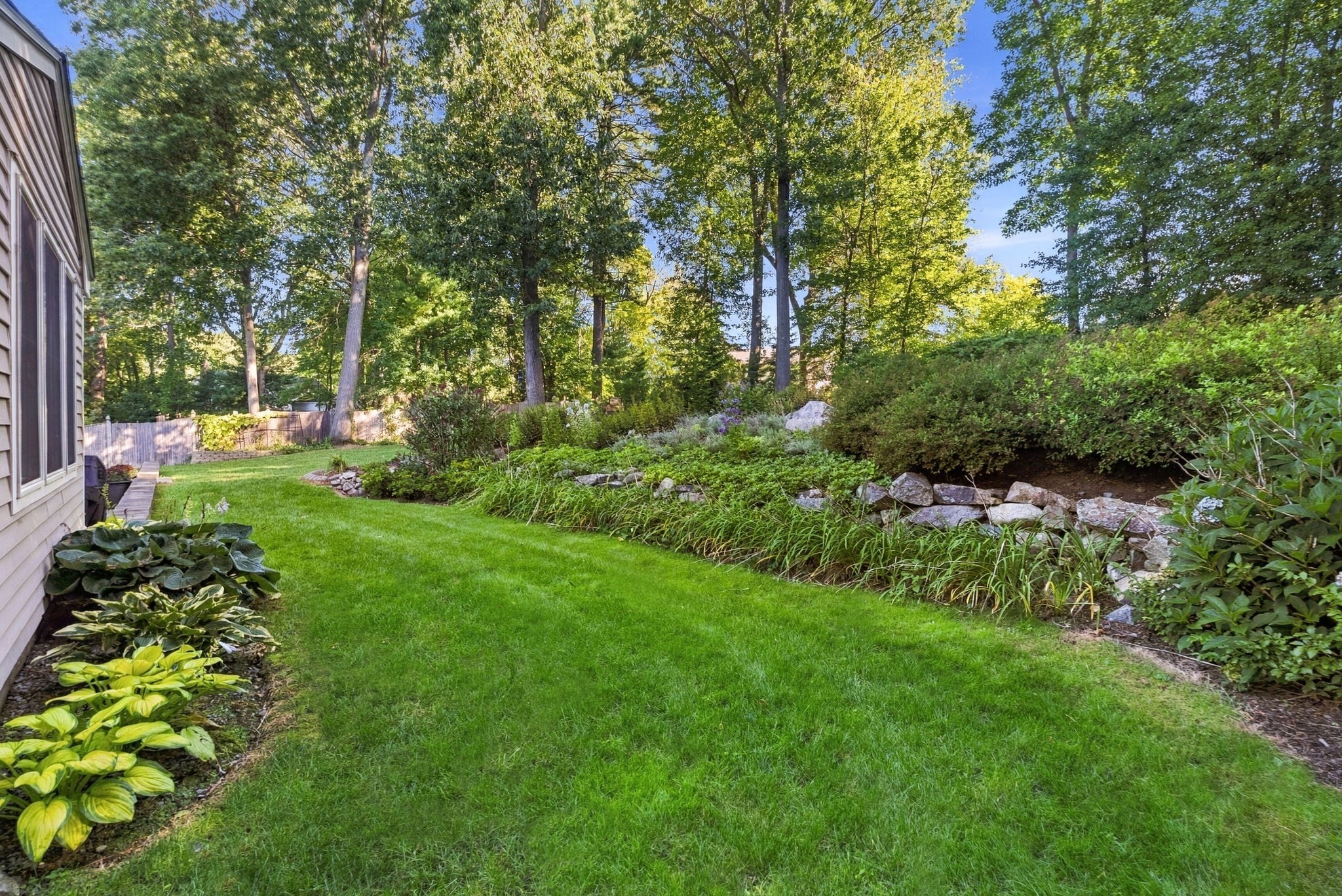4 Kristin Ln Property Photo 7