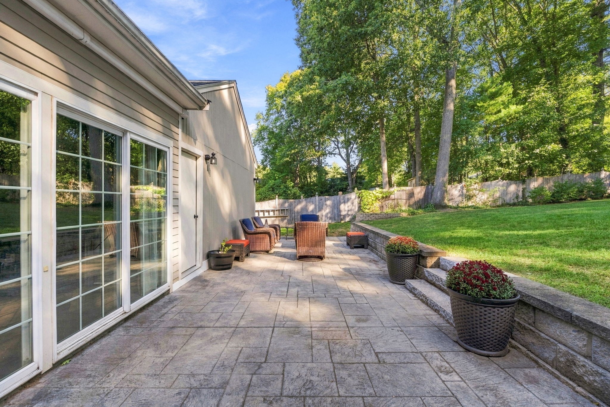 4 Kristin Ln Property Photo 9