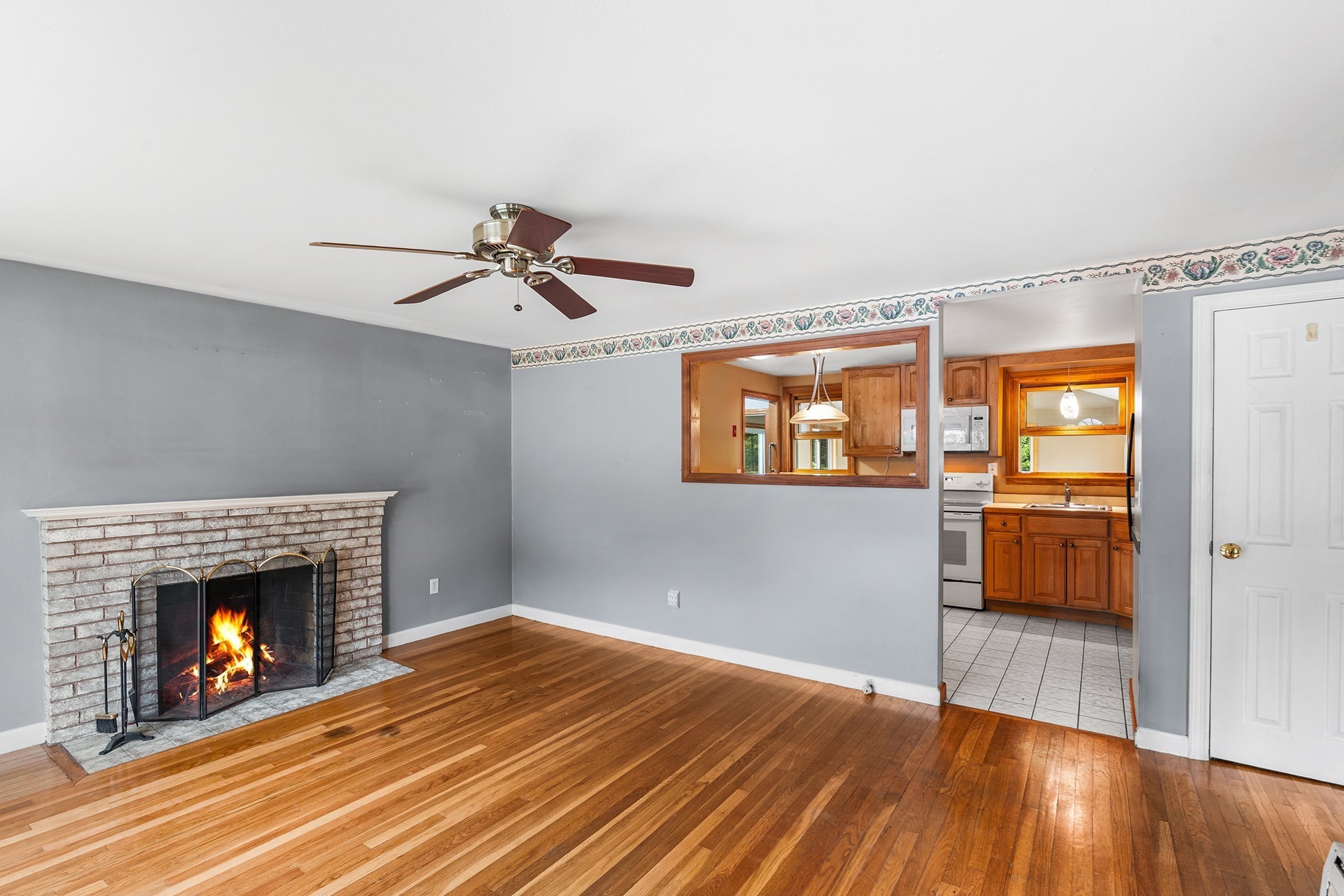 62 Woodsbury Rd Property Photo 4