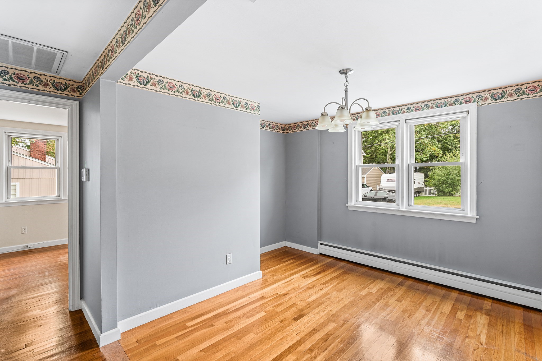 62 Woodsbury Rd Property Photo 6