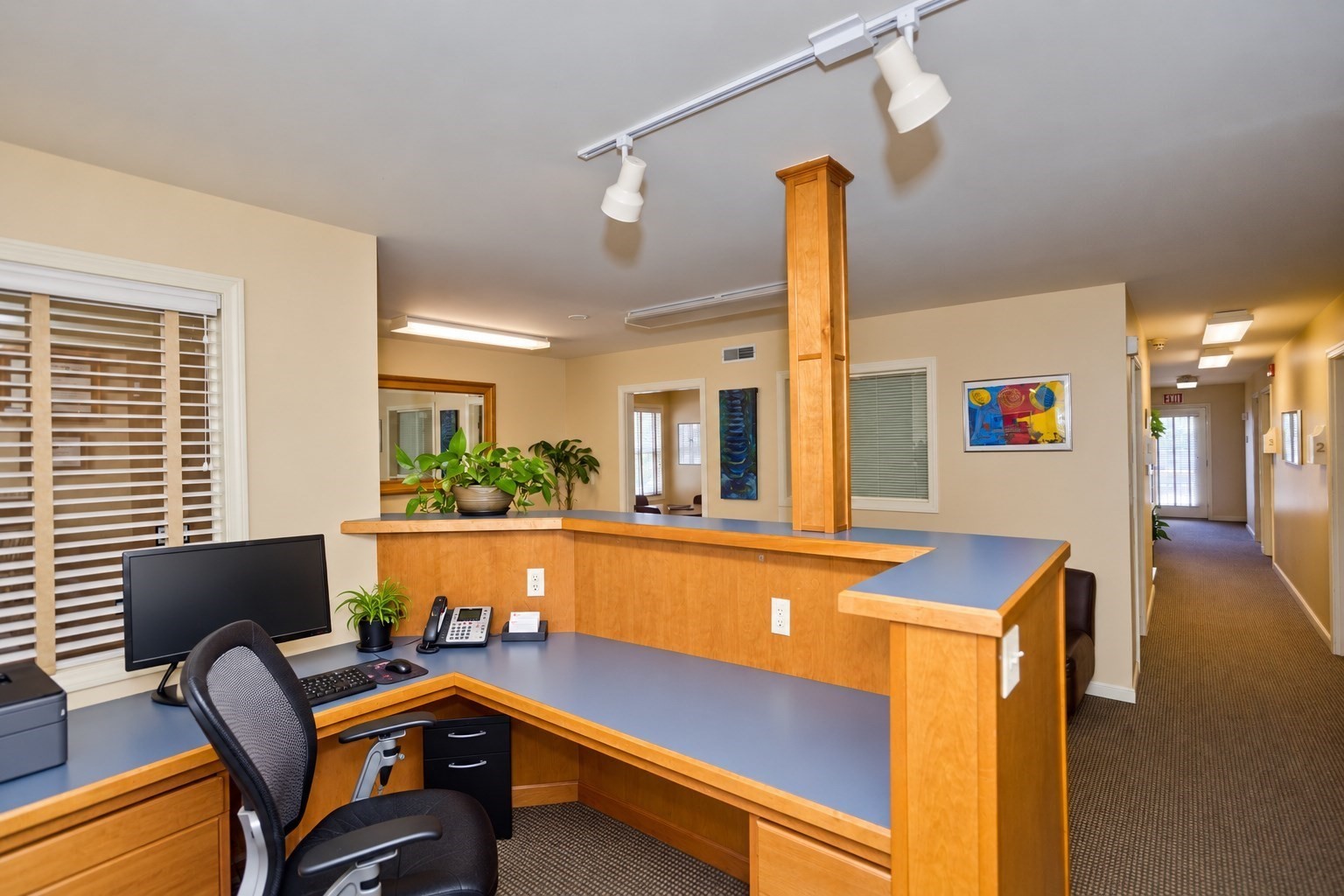 100 King Street Property Photo 5