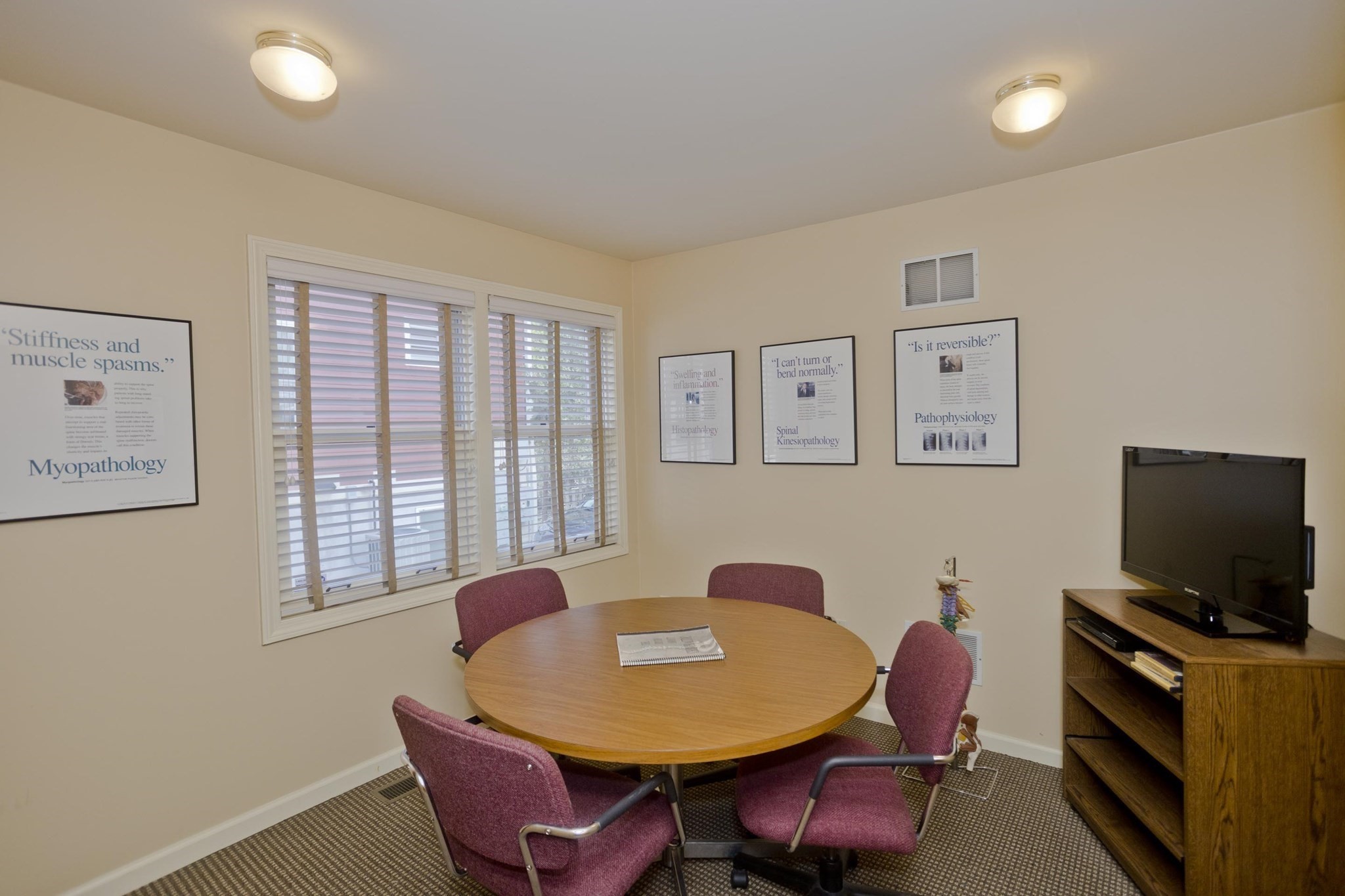 100 King Street Property Photo 9
