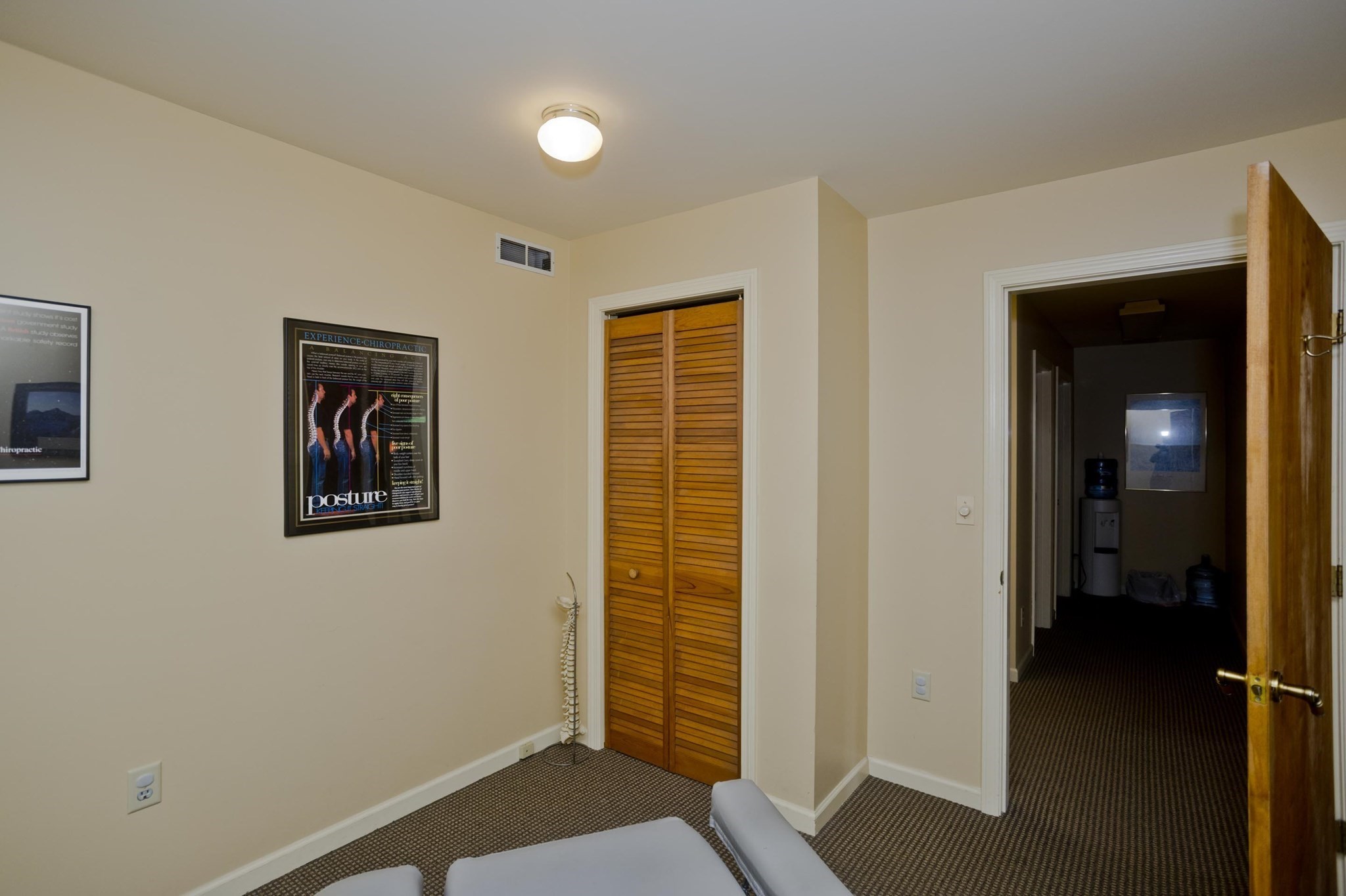 100 King Street Property Photo 13