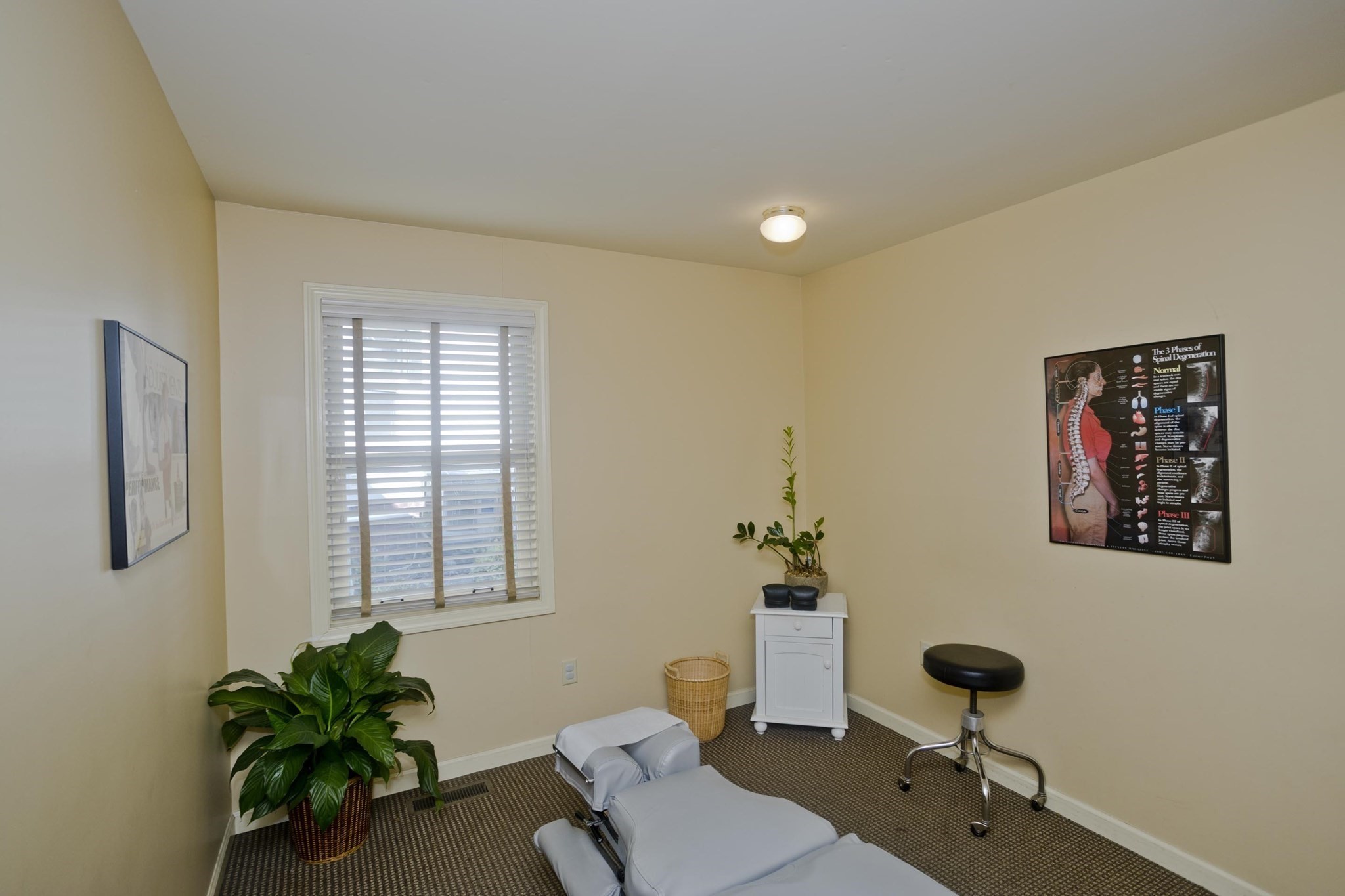 100 King Street Property Photo 18