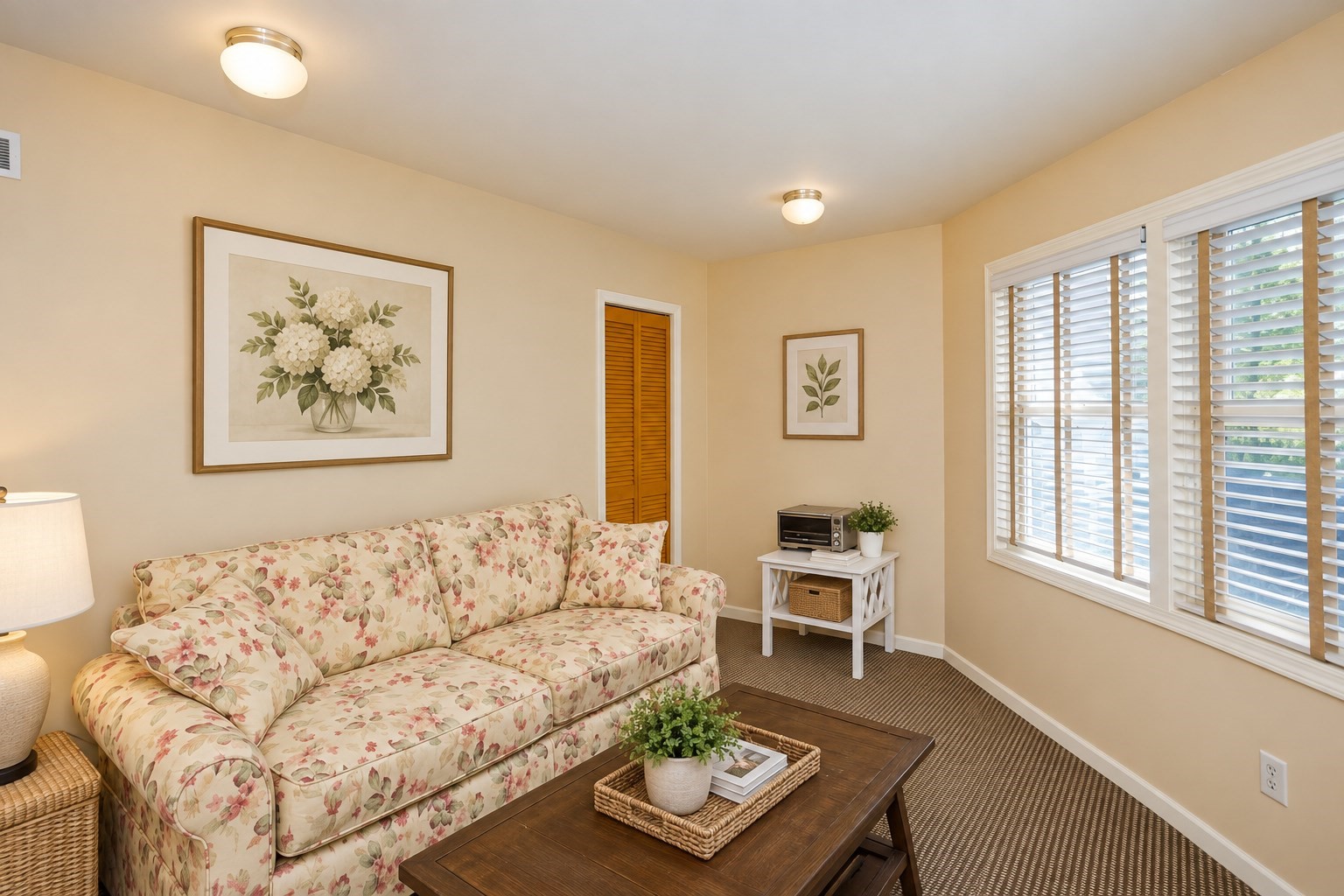 100 King Street Property Photo 29