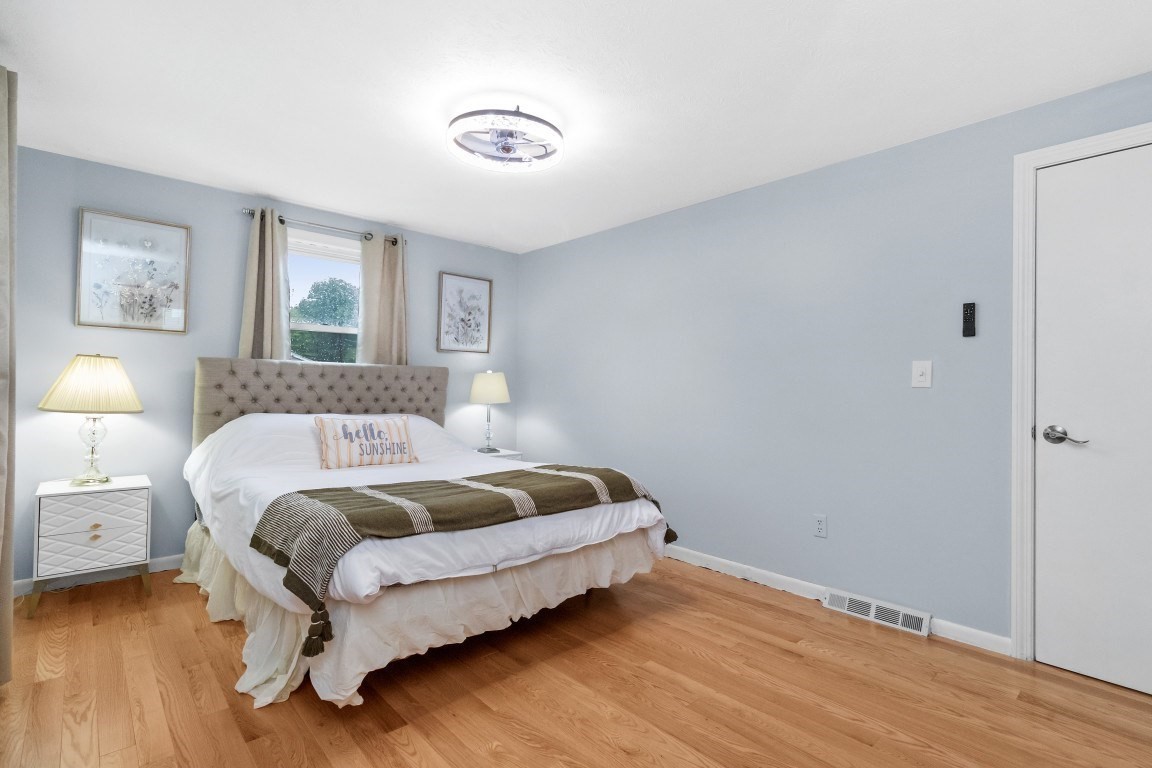 30 Lantern Ln Property Photo 15