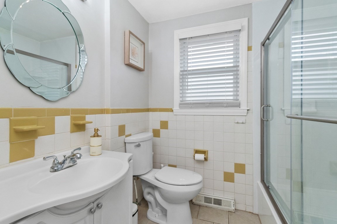 30 Lantern Ln Property Photo 19
