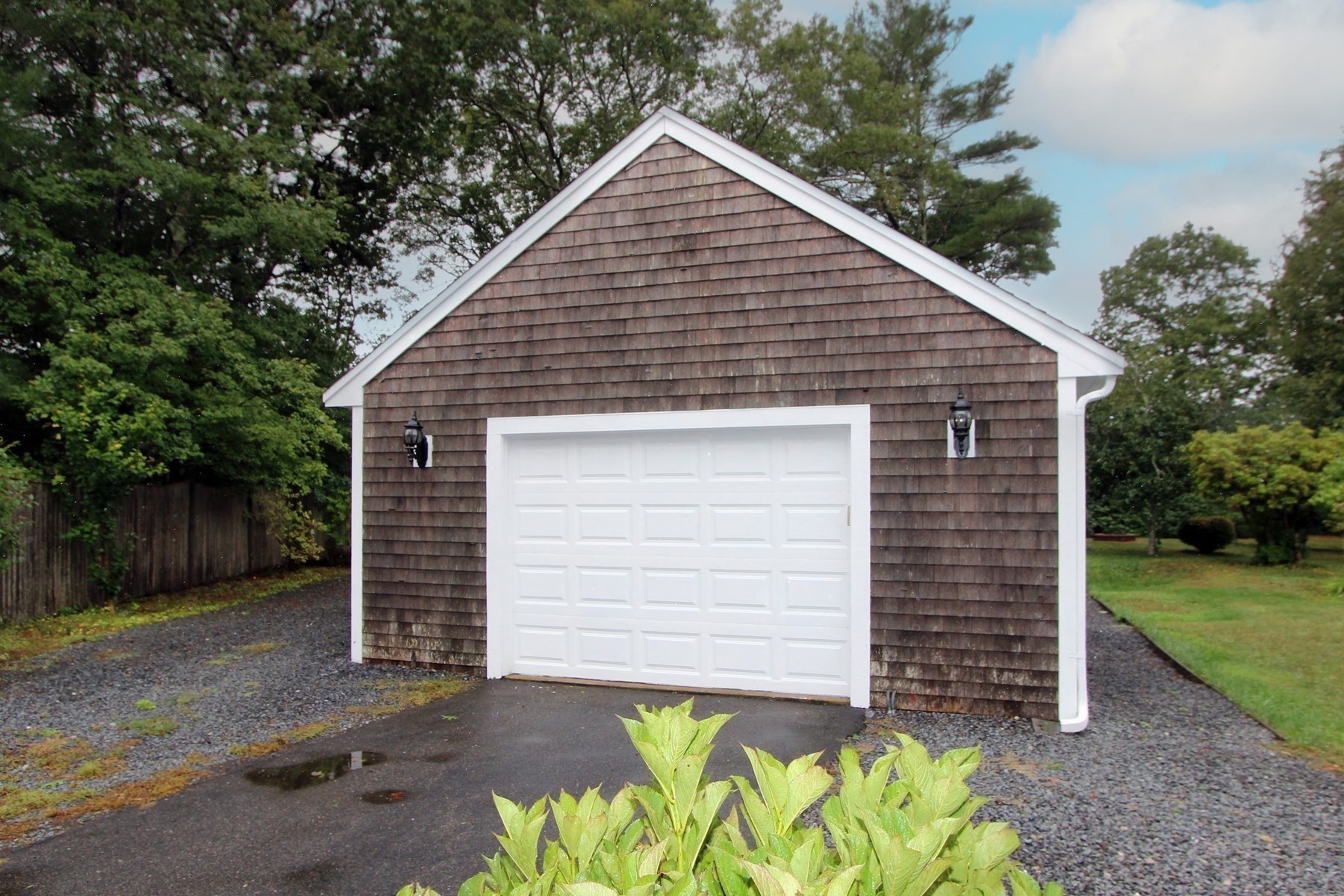 37 Yearling Run Property Photo 5