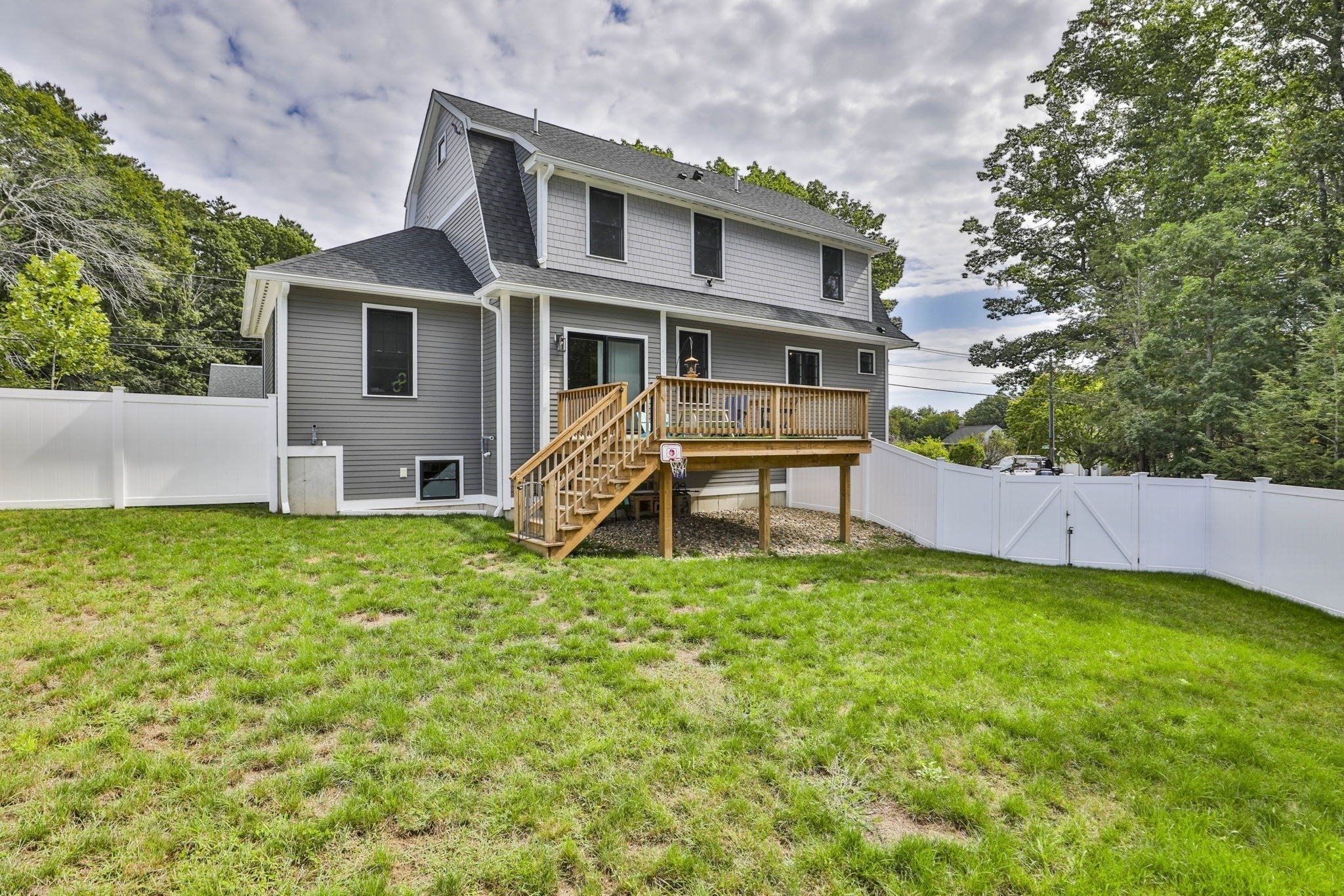 49 Kimball Rd Property Photo 3
