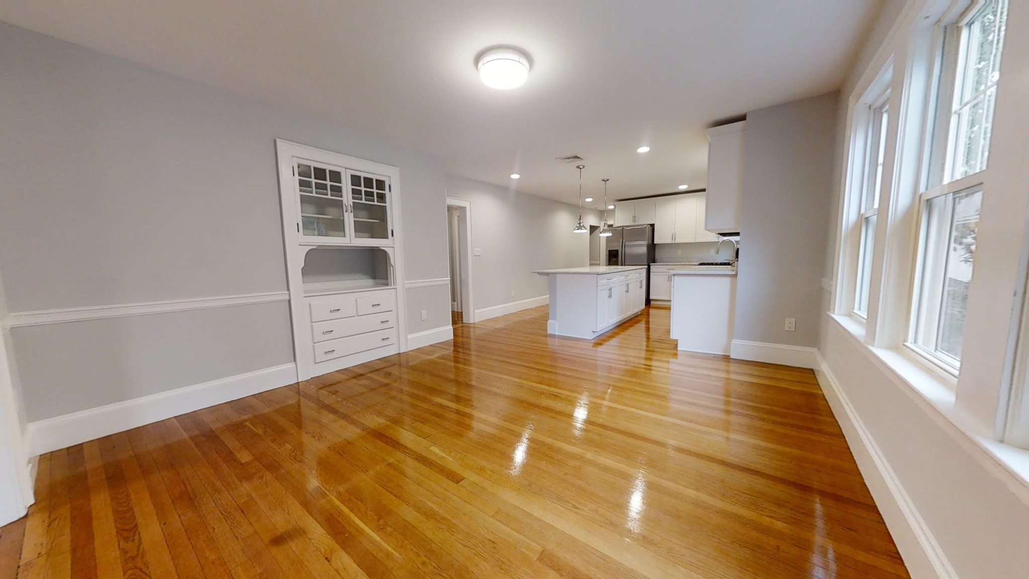 33 Grafton Street # 2 Property Photo 6