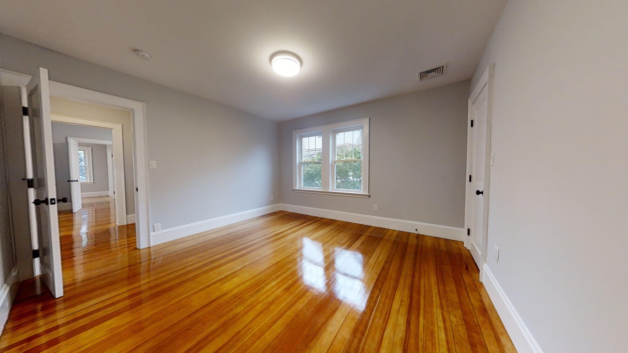 33 Grafton Street # 2 Property Photo 11
