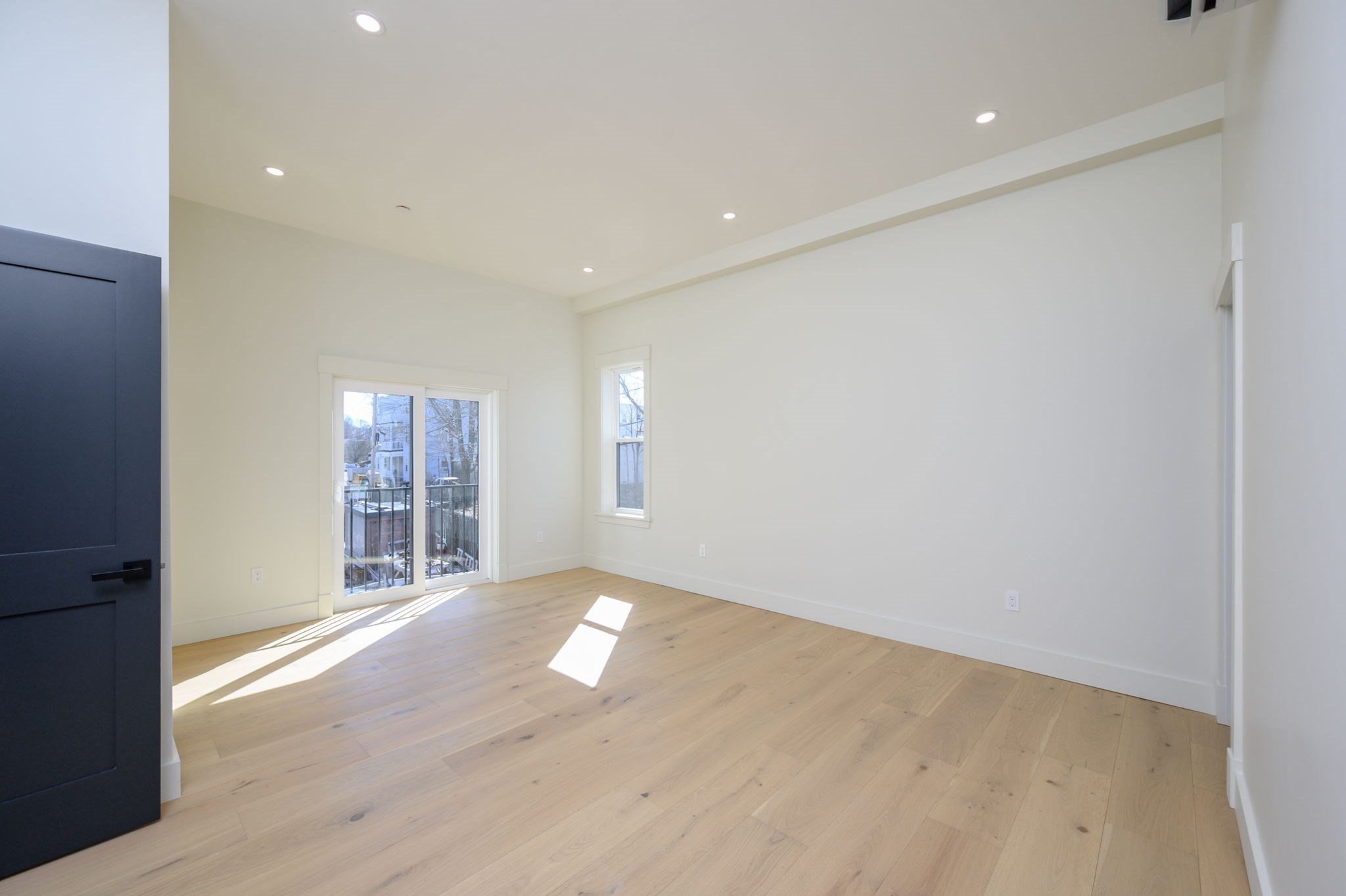 21 Tanglewood Road # 4 Property Photo 12