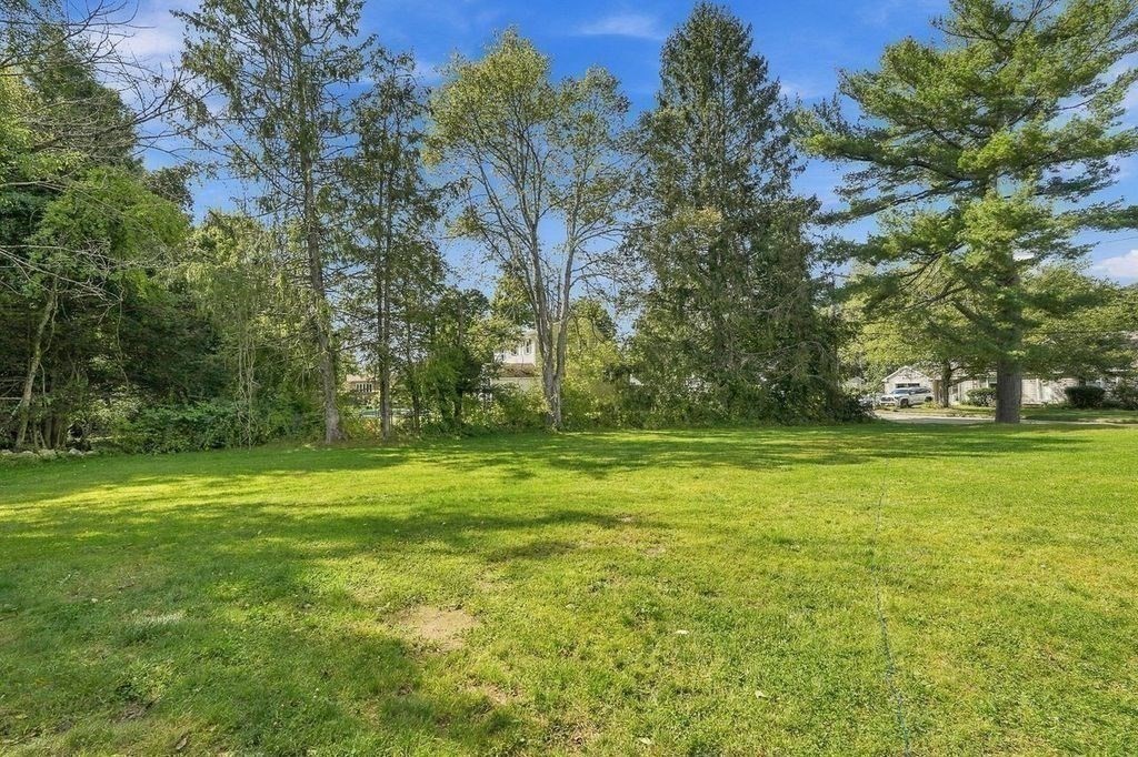 28 Ash St Property Photo 26